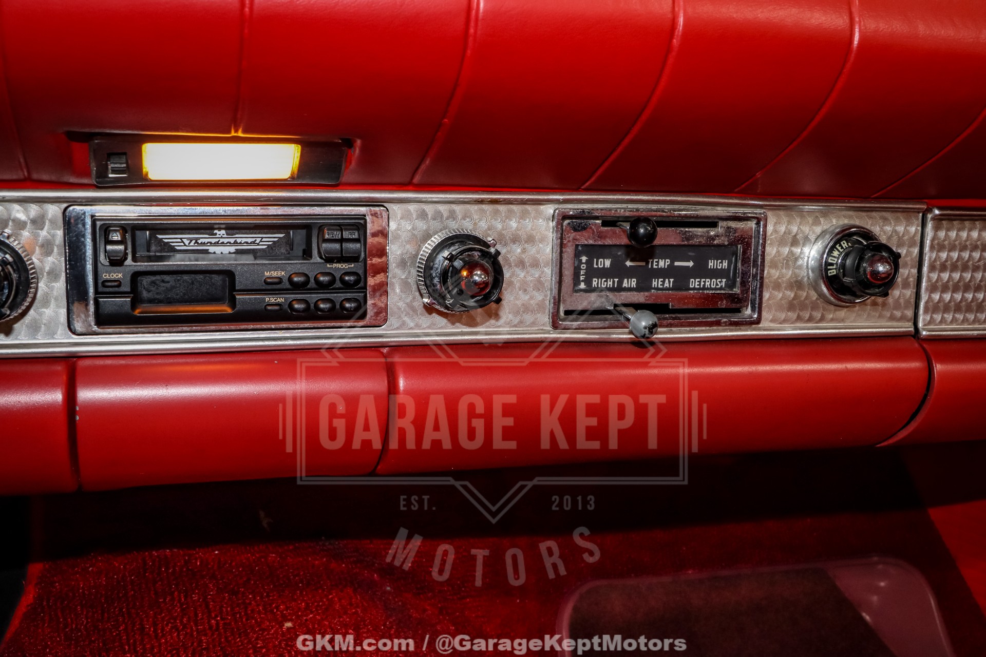 1957 Ford Thunderbird 242