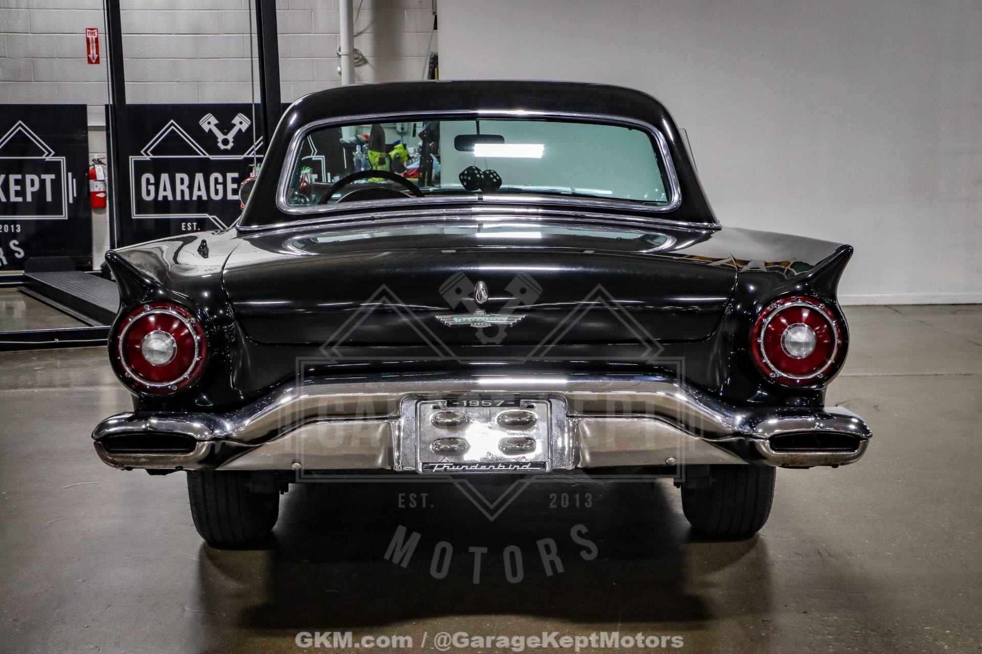 1957 Ford Thunderbird 86