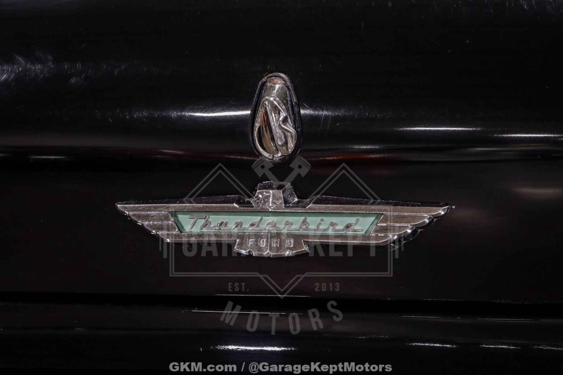 1957 Ford Thunderbird 100
