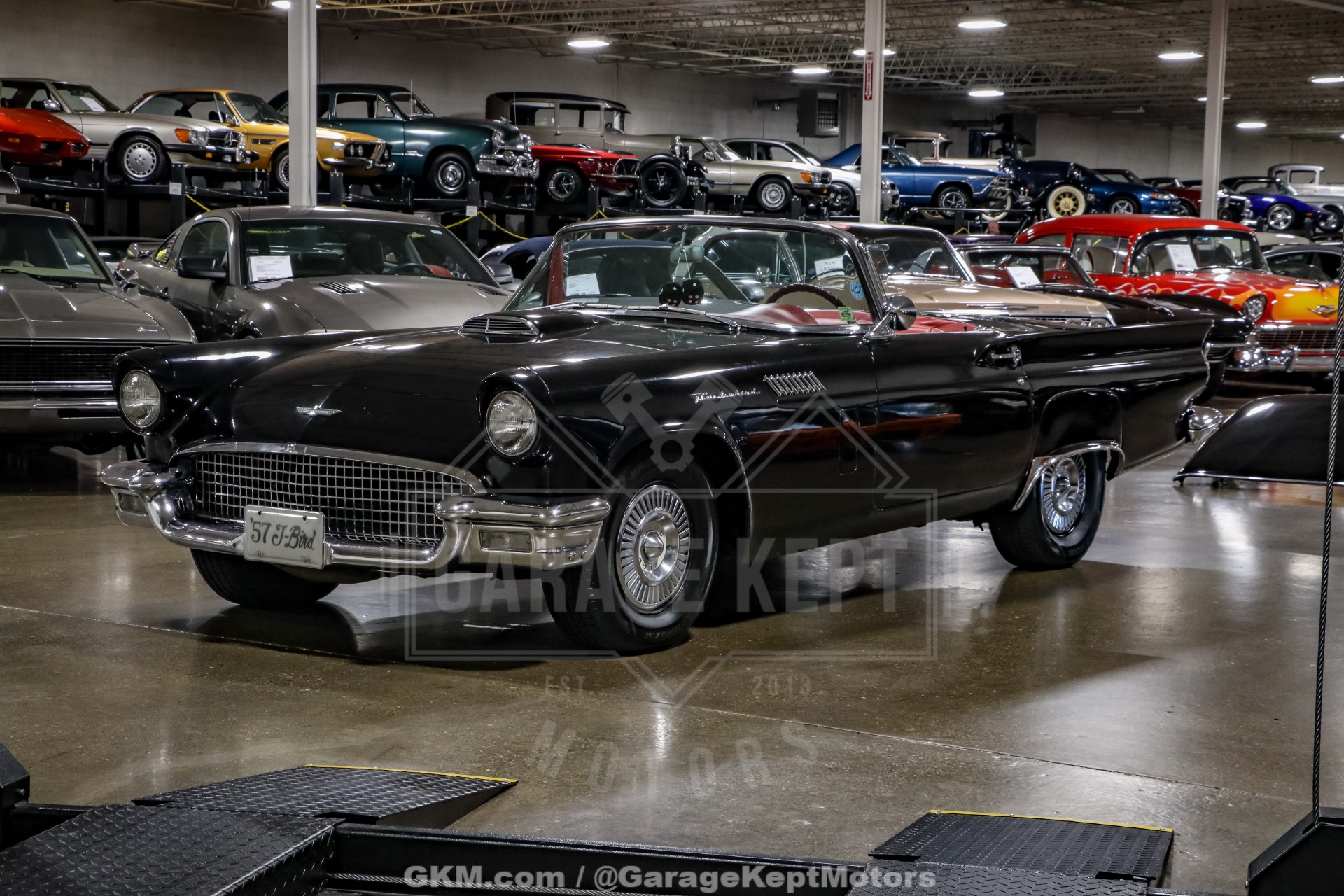 1957 Ford Thunderbird 156