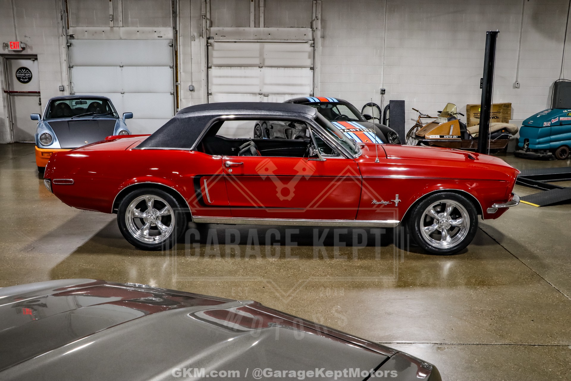 1968 Ford Mustang 10