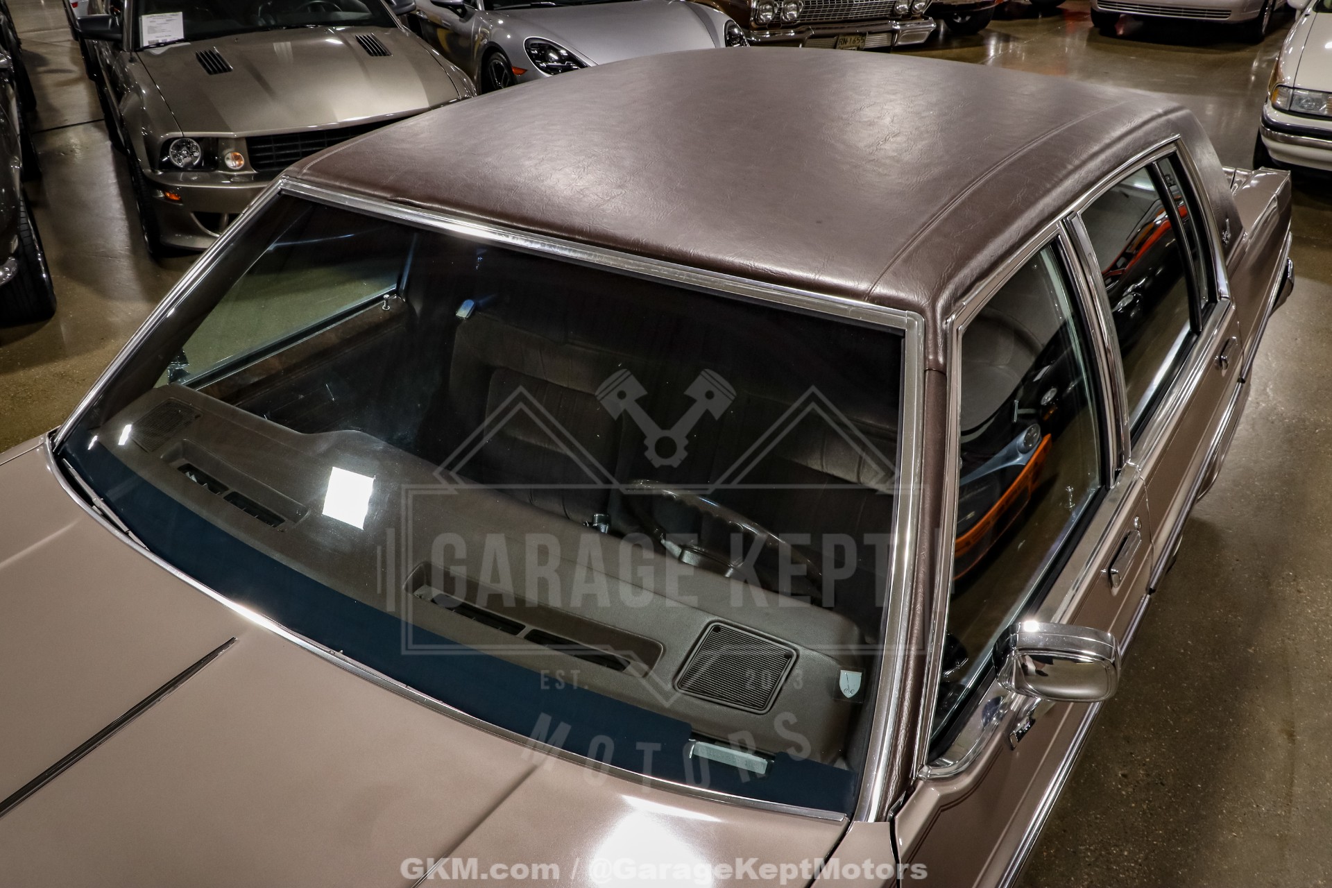 1983 Oldsmobile Ninety-Eight 24