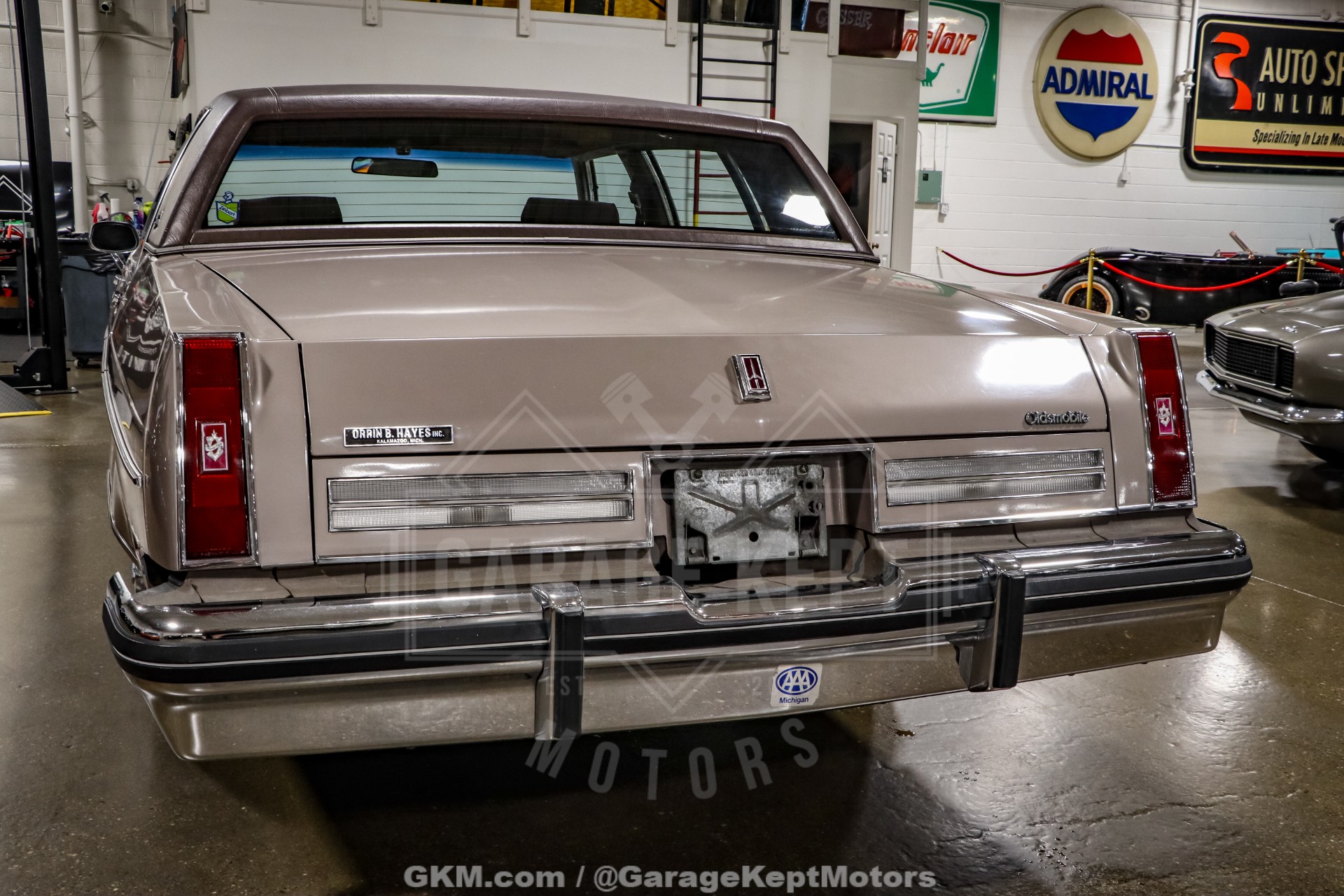 1983 Oldsmobile Ninety-Eight 38