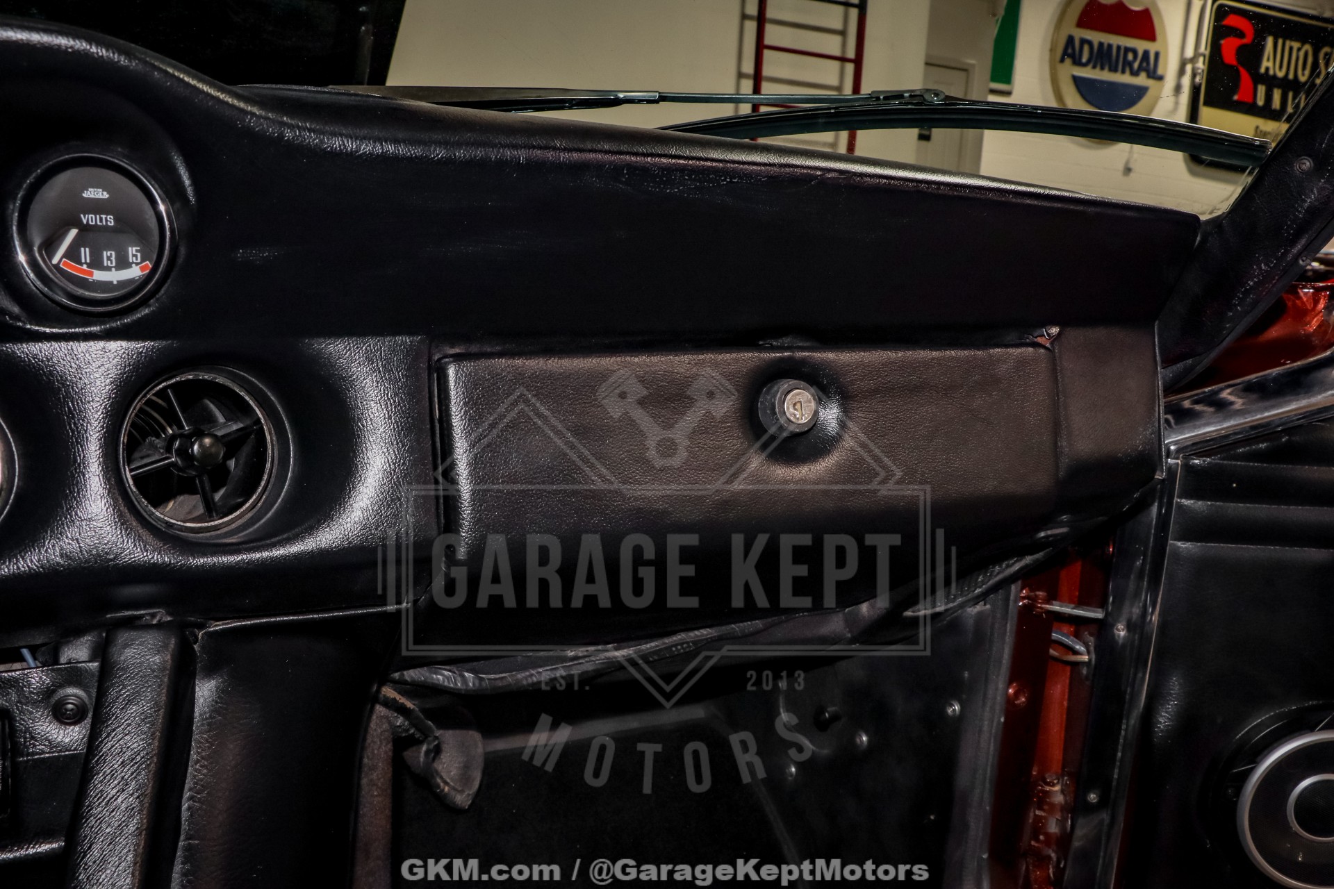 1971 Jensen Interceptor 122