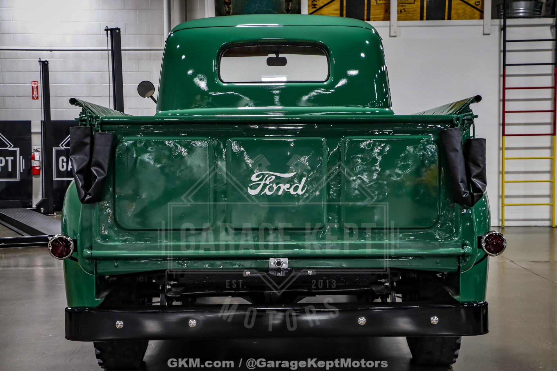 1948 Ford F3 48