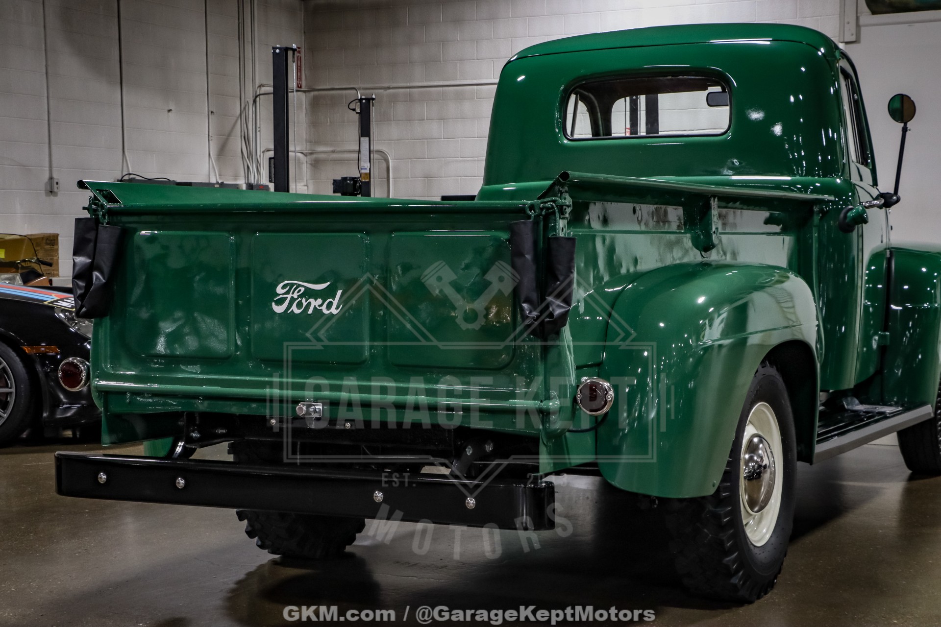 1948 Ford F3 51