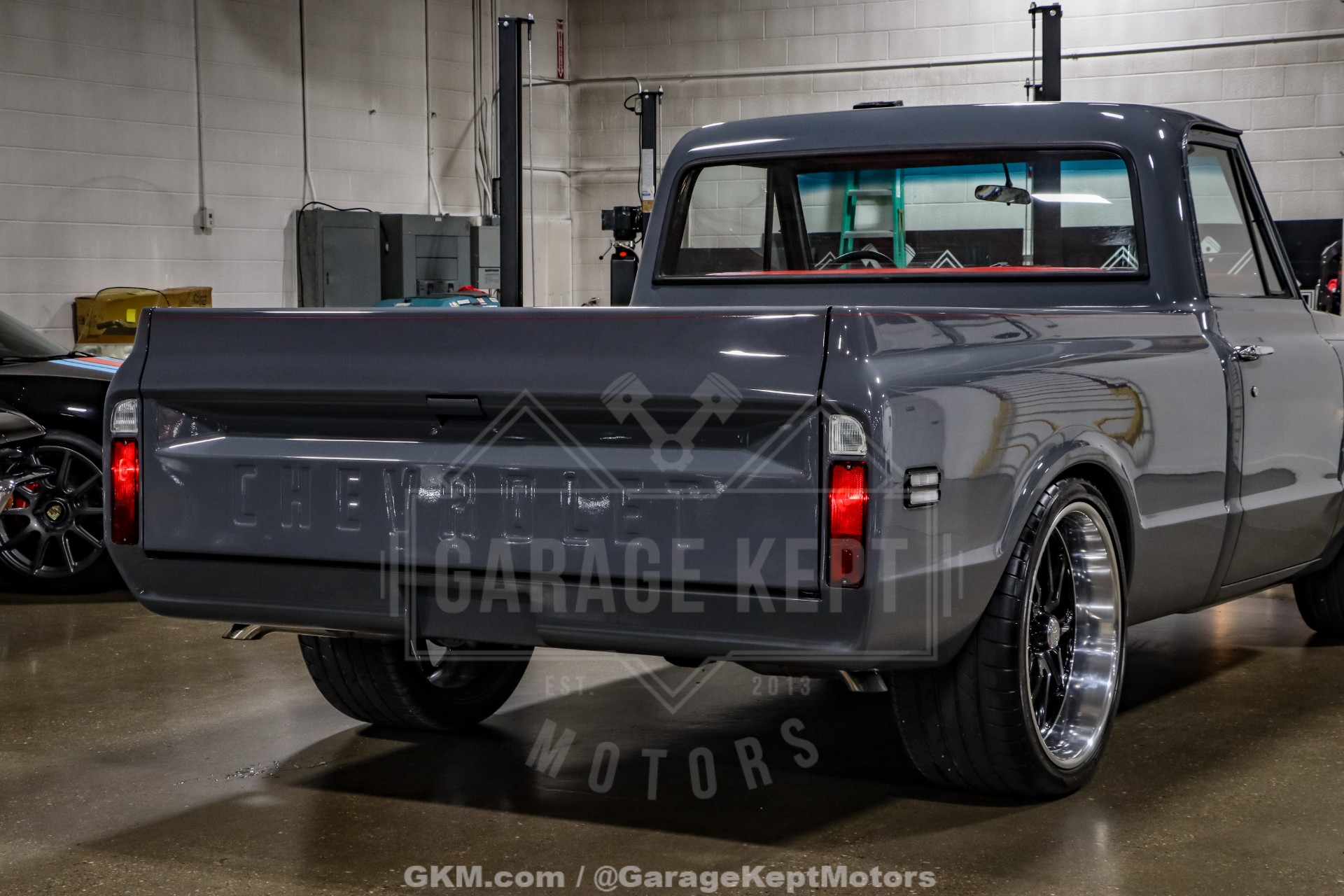 1969 GMC C10 43