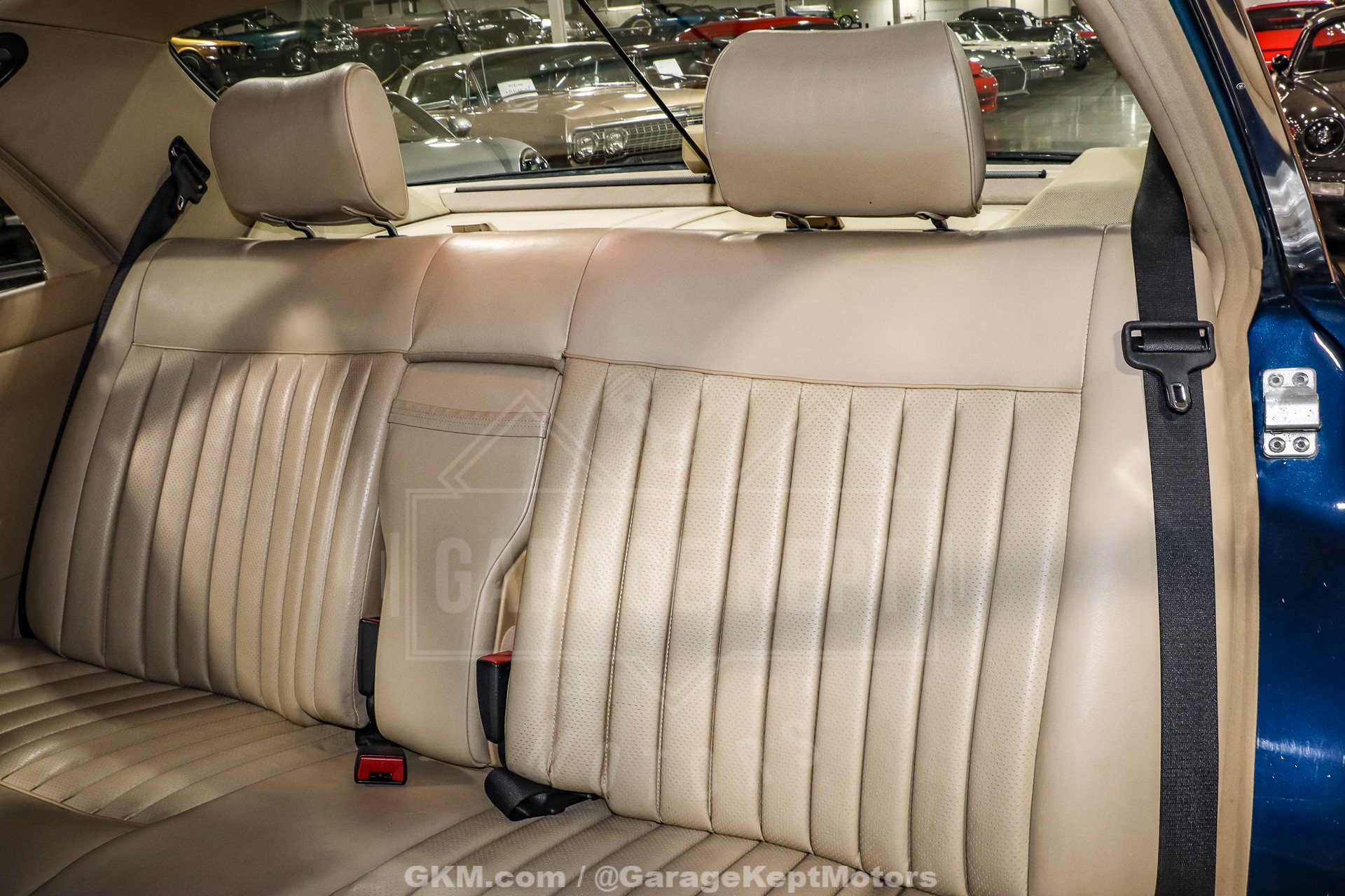 1988 Mercedes-Benz 420-Class 102