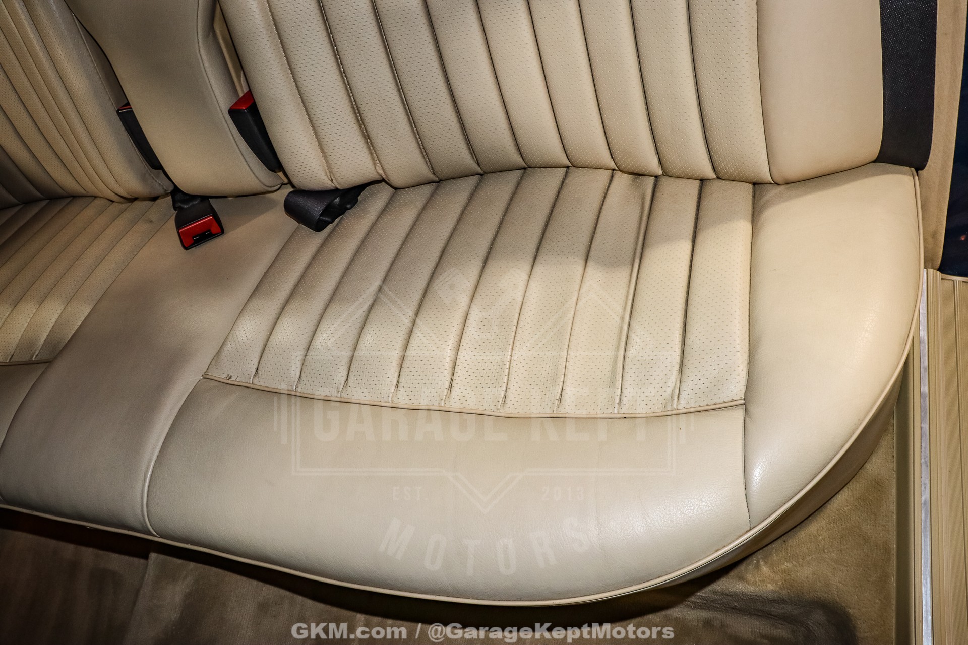 1988 Mercedes-Benz 420-Class 103