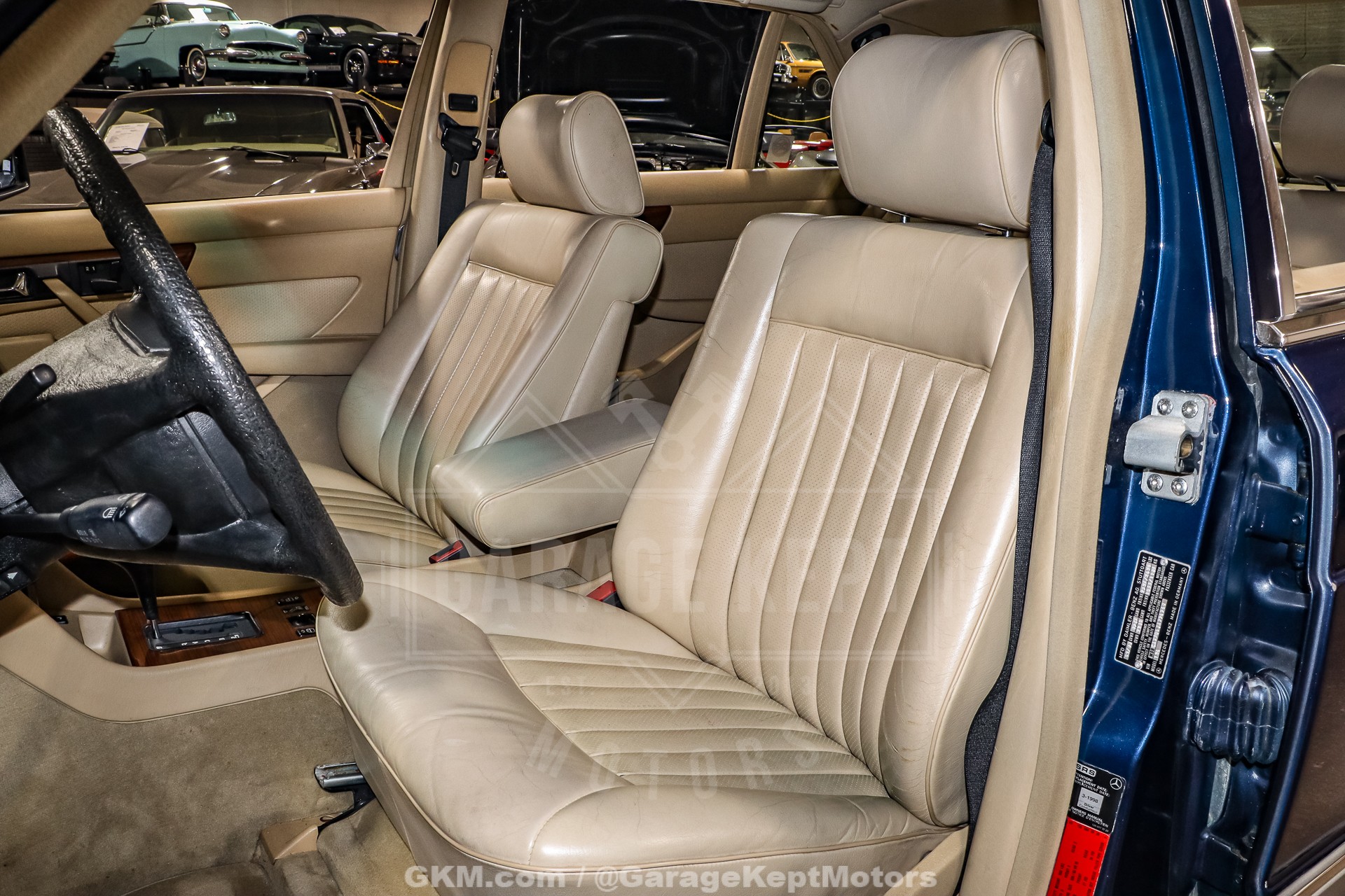 1988 Mercedes-Benz 420-Class 110