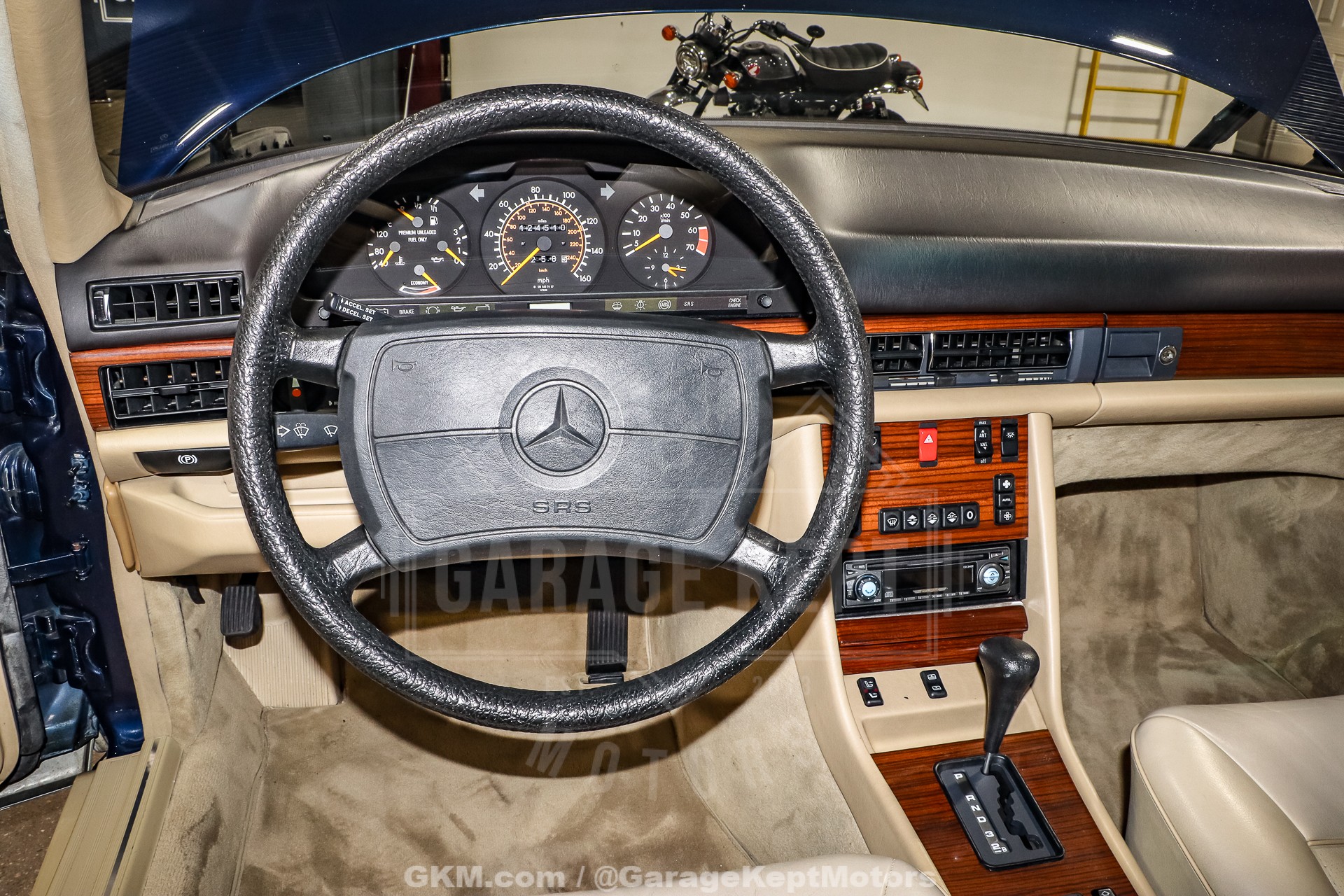 1988 Mercedes-Benz 420-Class 114