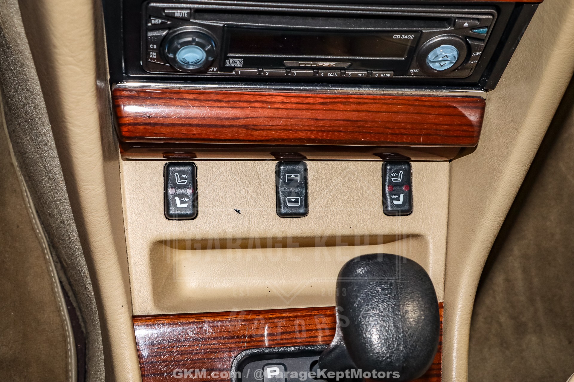 1988 Mercedes-Benz 420-Class 121