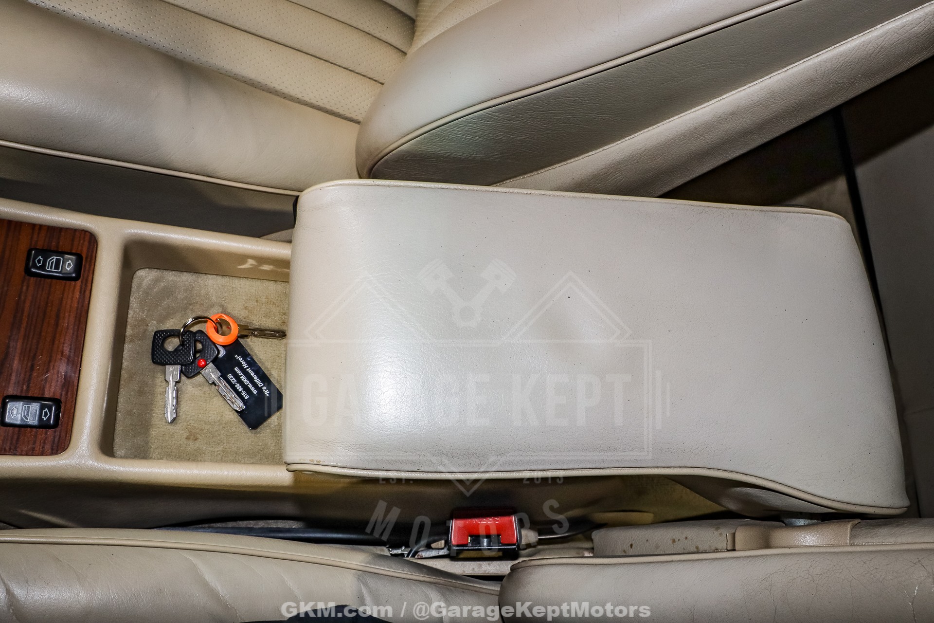 1988 Mercedes-Benz 420-Class 124