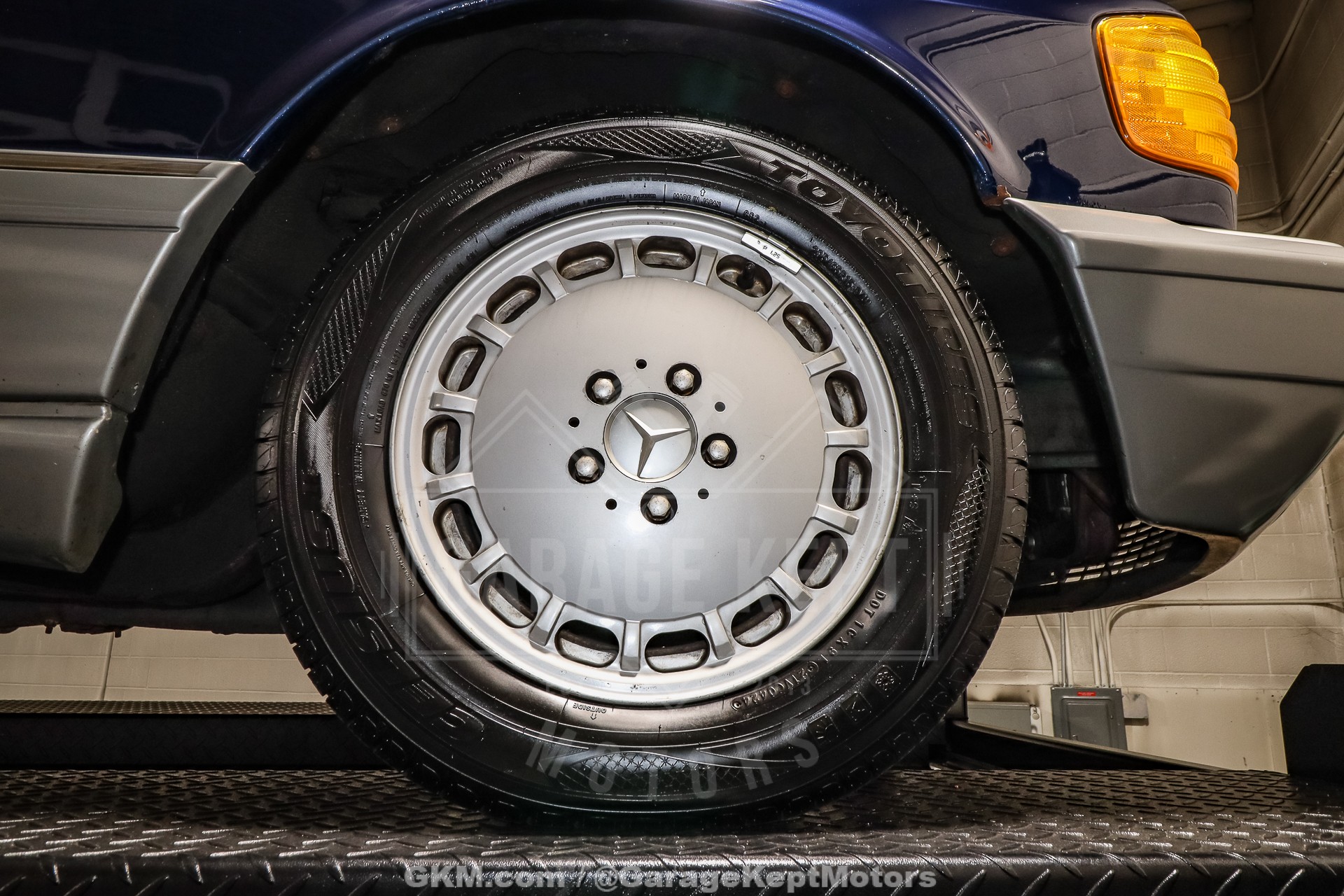 1988 Mercedes-Benz 420-Class 162