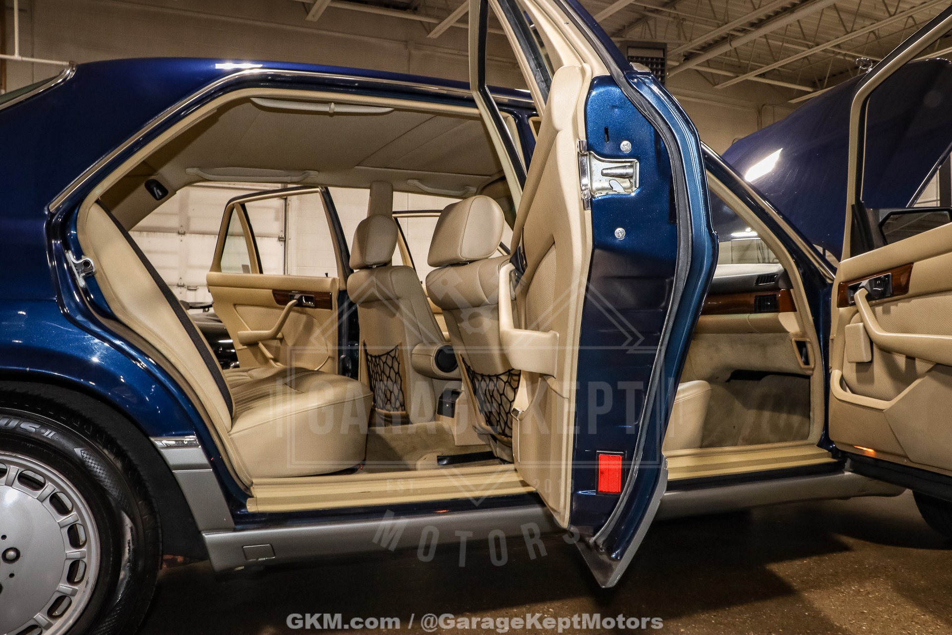 1988 Mercedes-Benz 420-Class 75