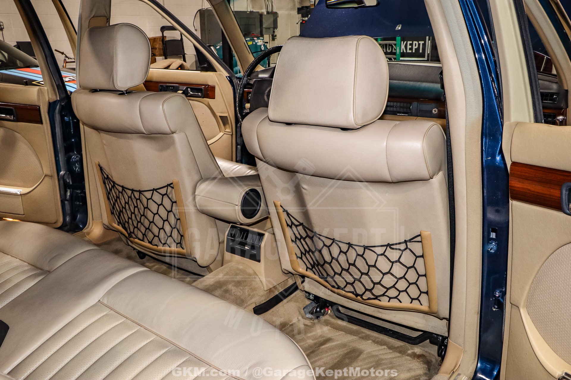 1988 Mercedes-Benz 420-Class 77