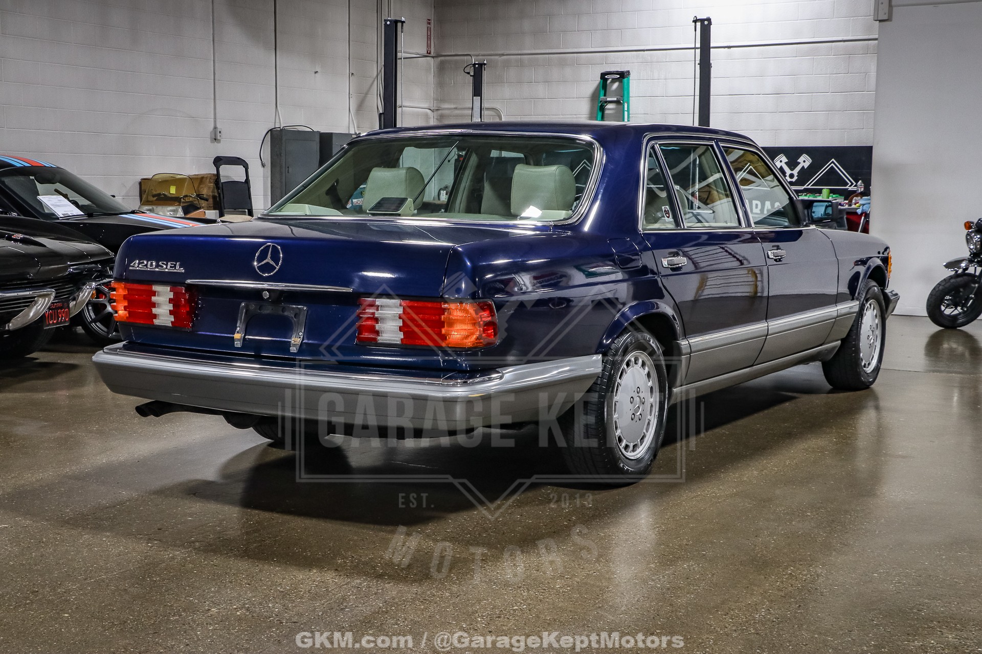 1988 Mercedes-Benz 420-Class 8