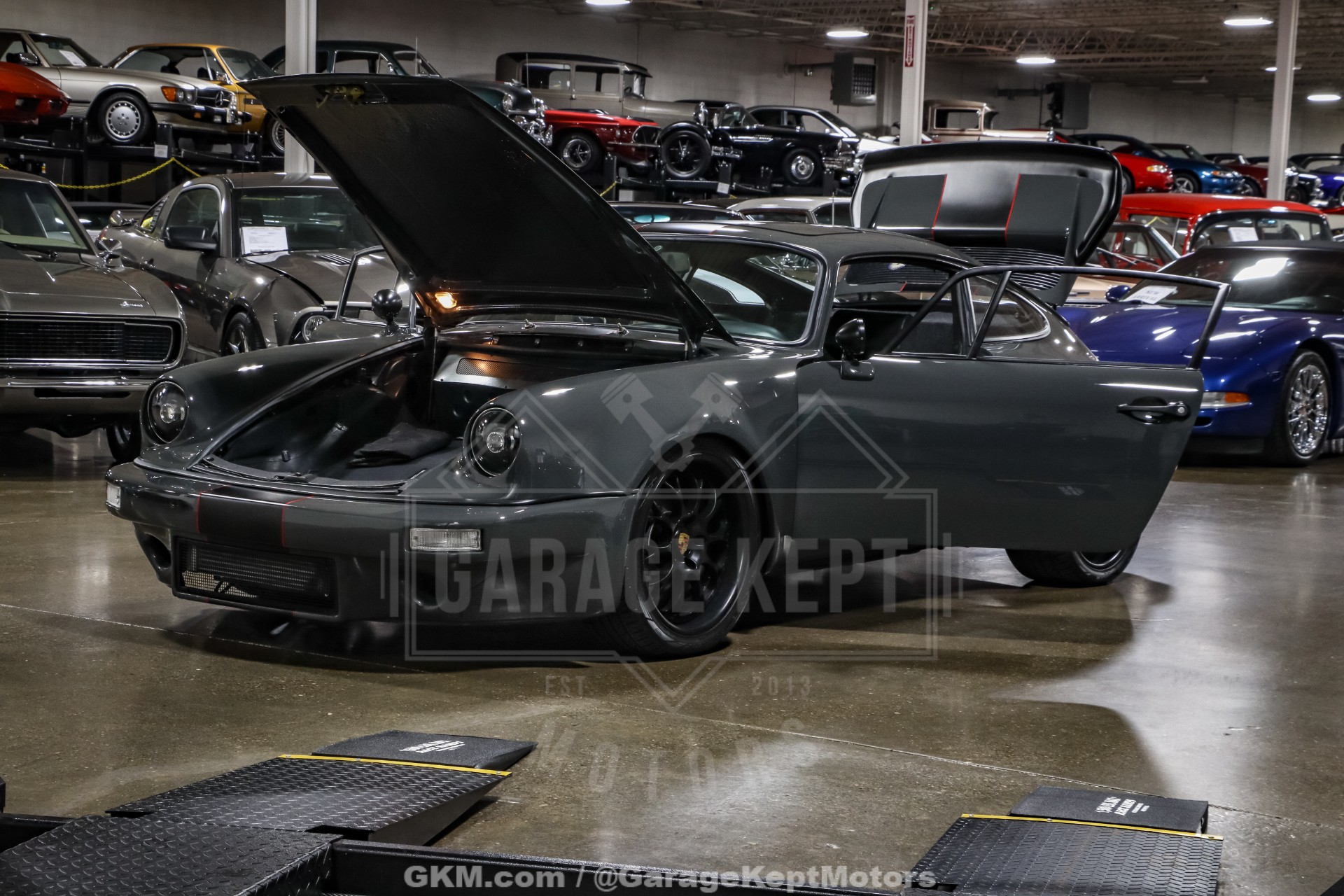 1977 Porsche 911 104