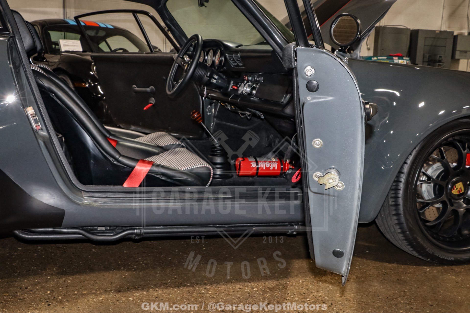 1977 Porsche 911 108