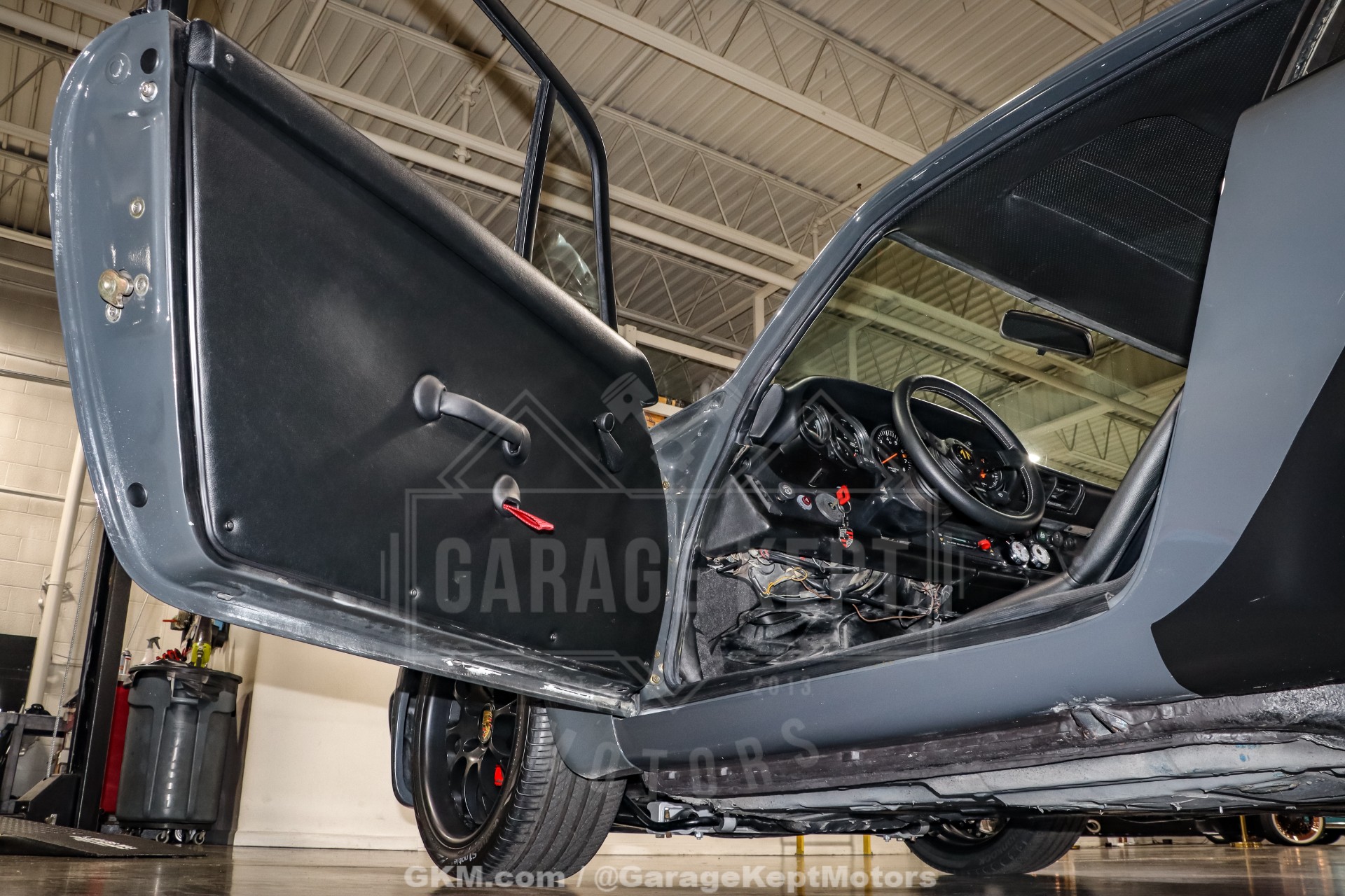 1977 Porsche 911 147