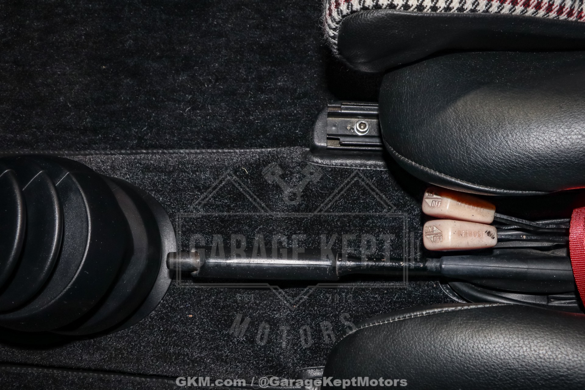 1977 Porsche 911 175