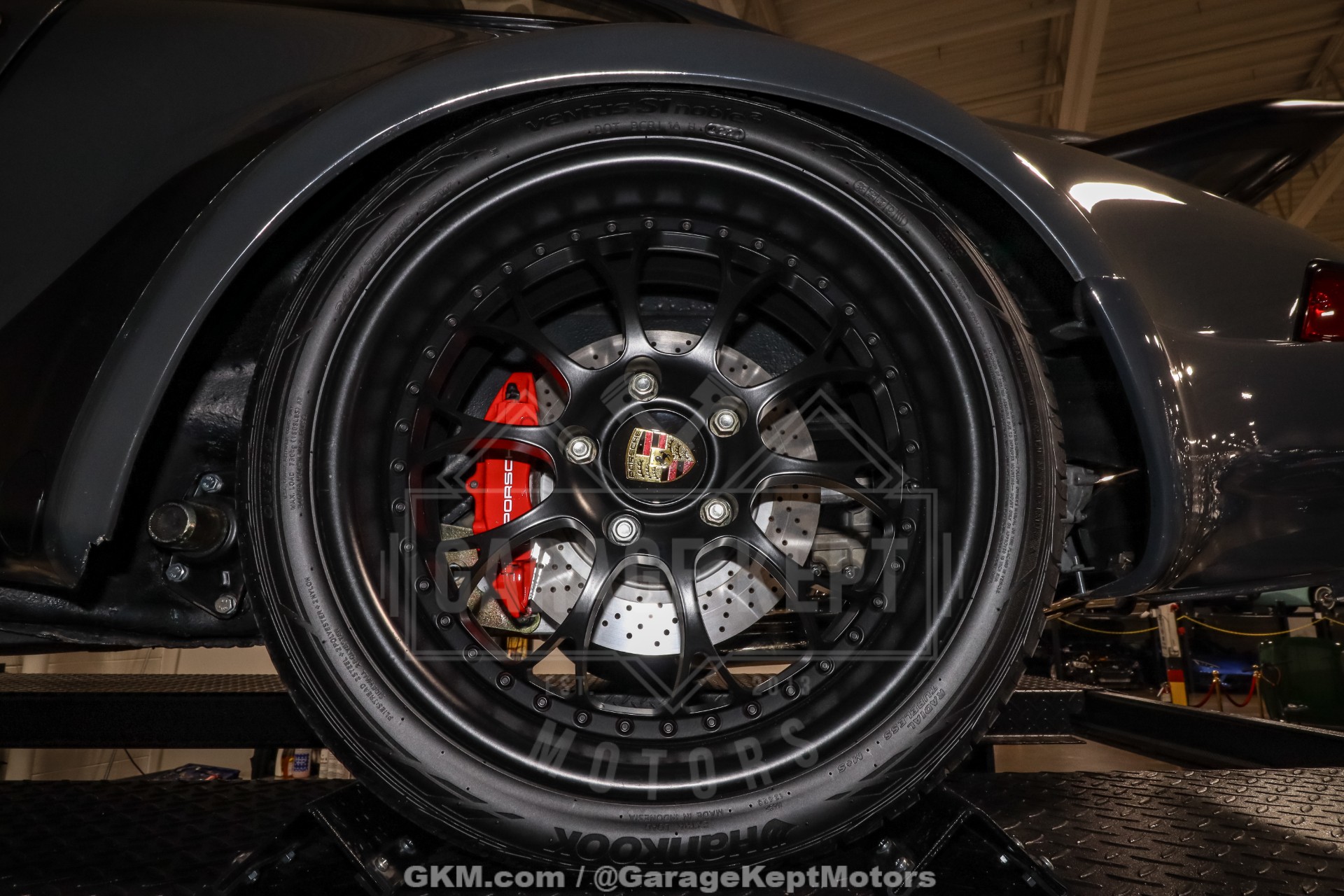 1977 Porsche 911 192