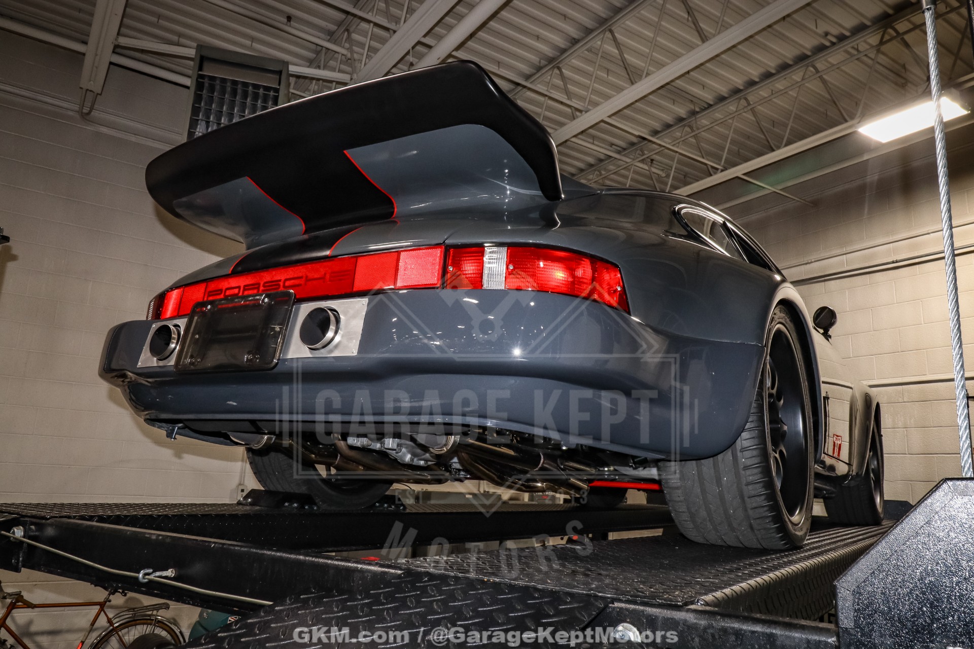 1977 Porsche 911 195