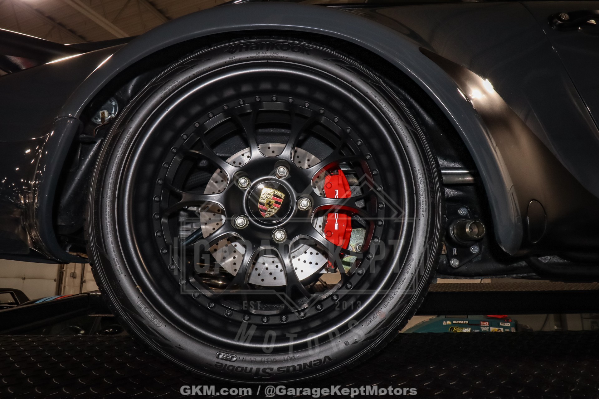 1977 Porsche 911 196