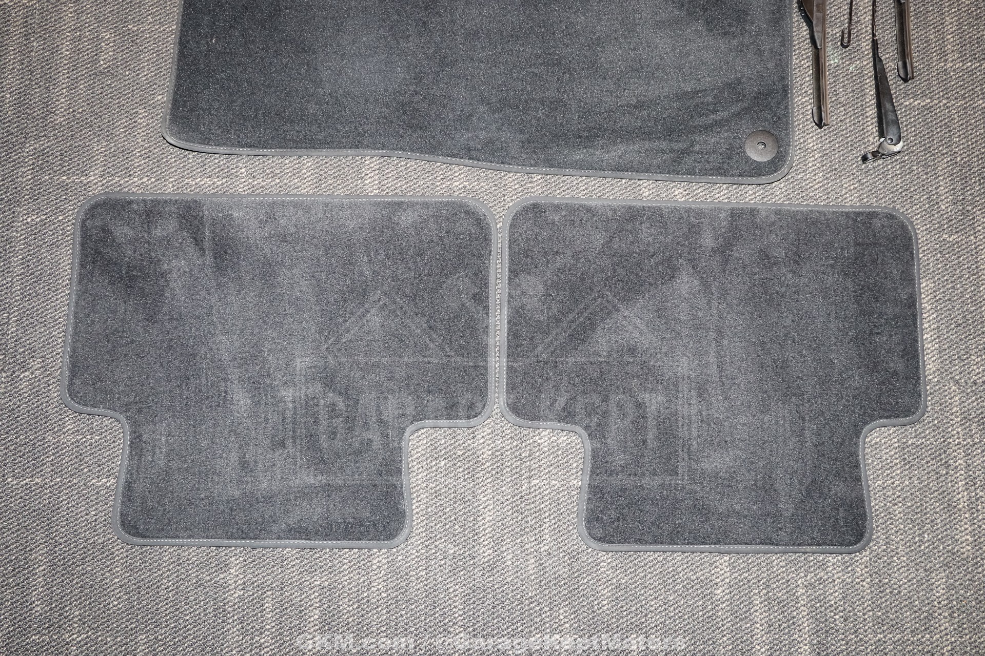 1977 Porsche 911 235