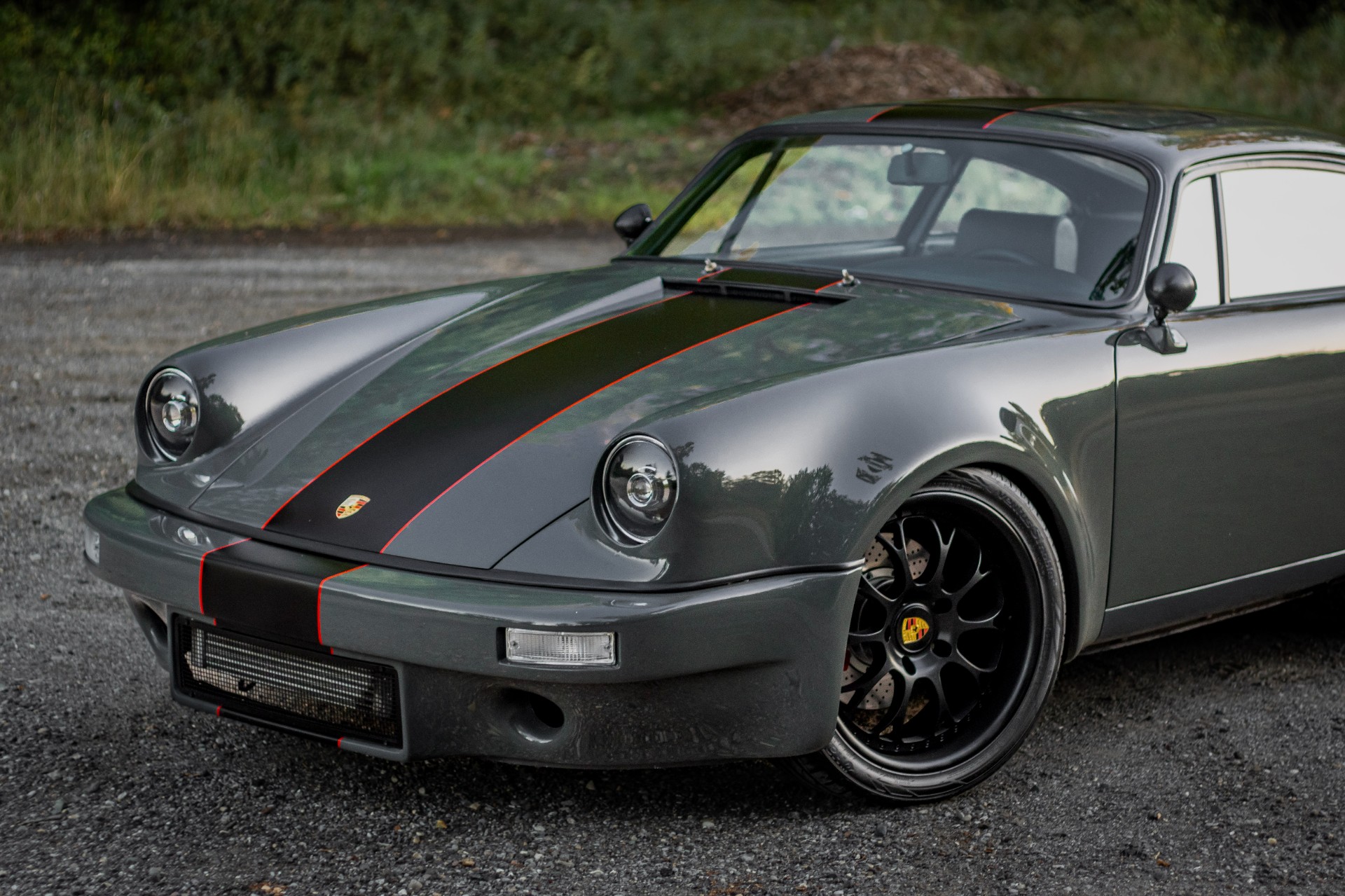 1977 Porsche 911 35
