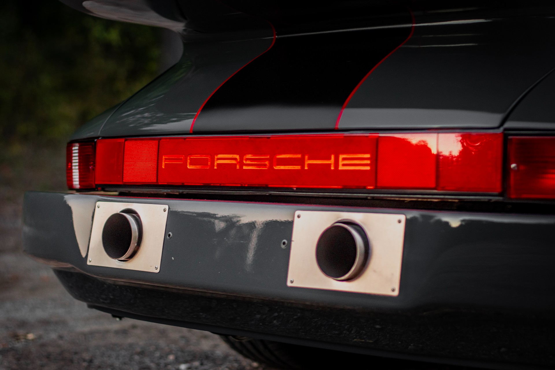 1977 Porsche 911 39
