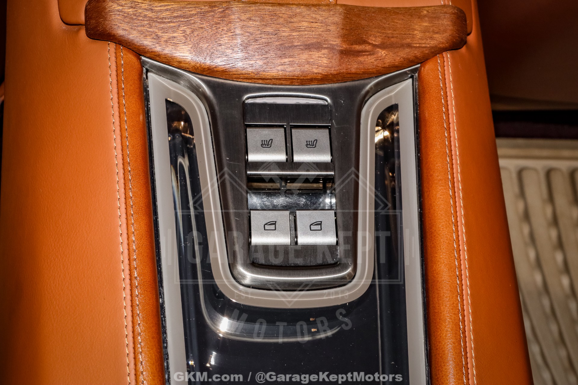 2012 Fisker Karma 102