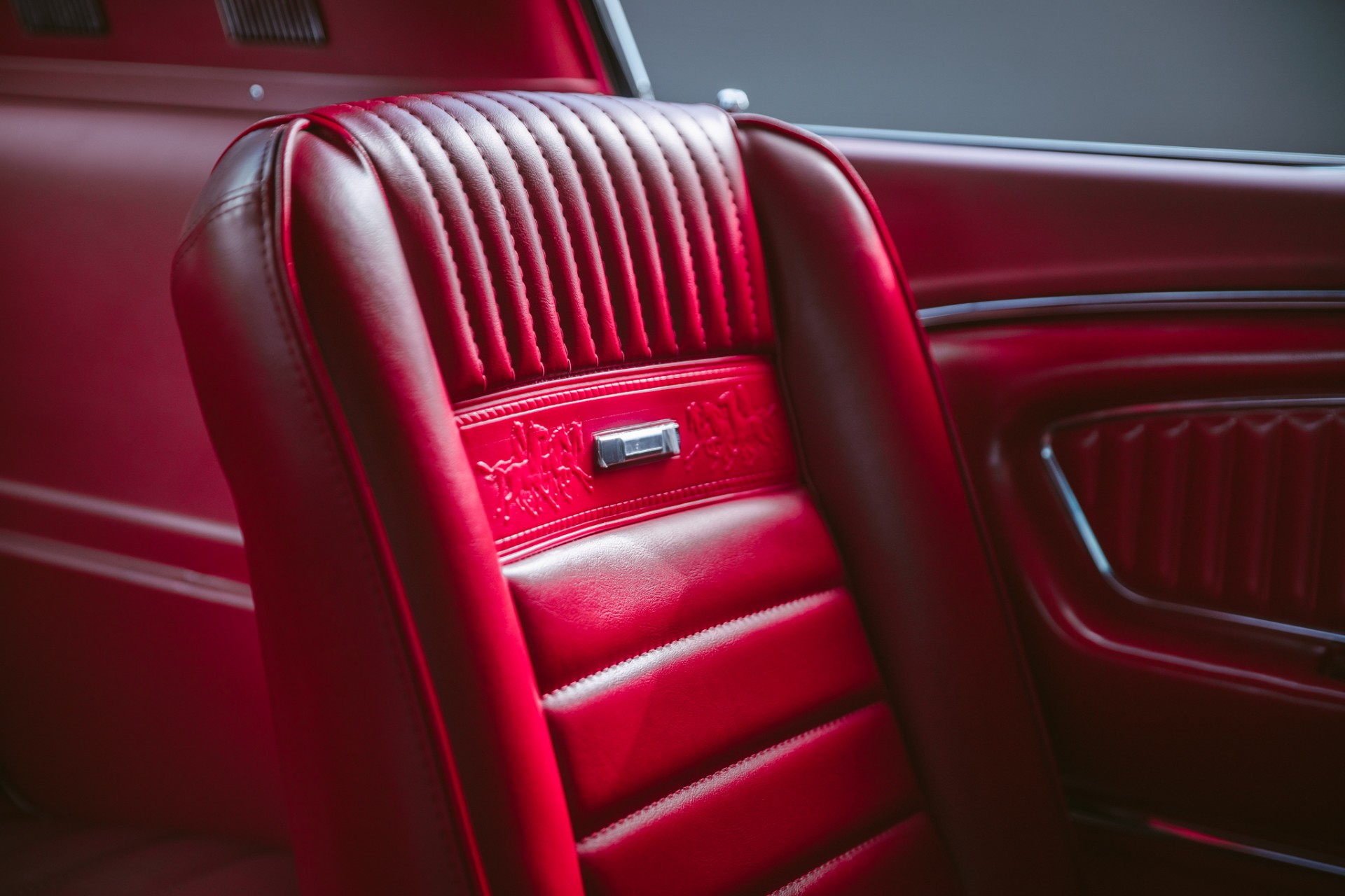 1966 Ford Mustang 10