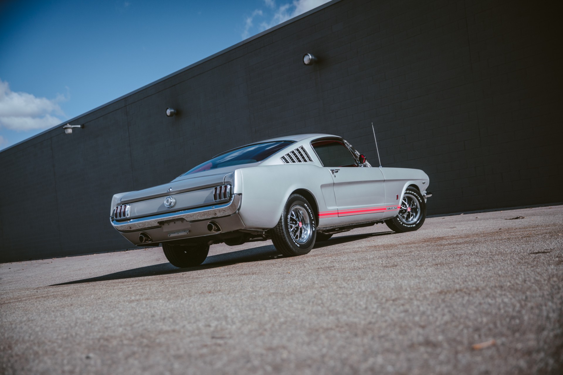 1966 Ford Mustang 14