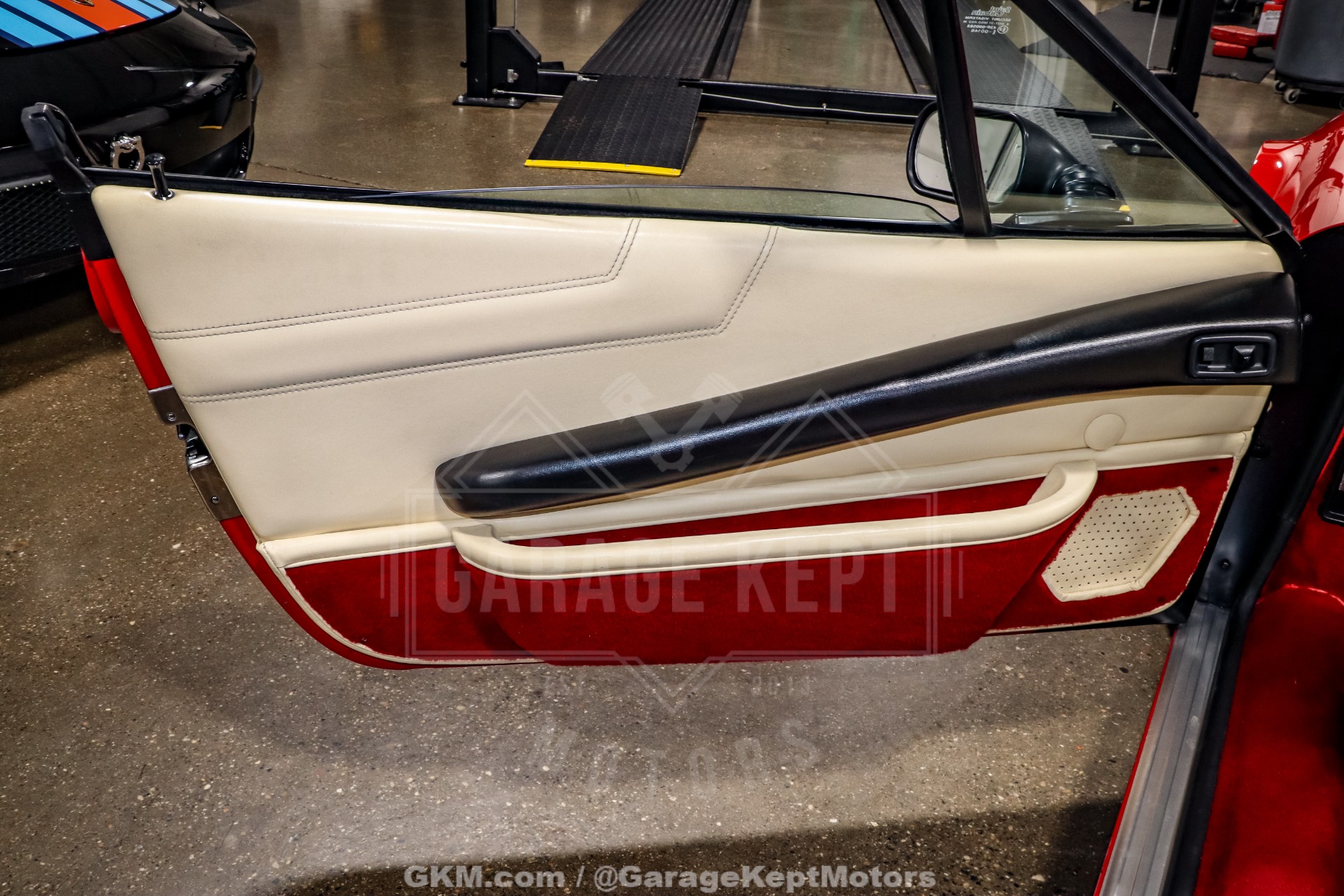 1985 Ferrari 308 GTS Quattrovalvole 126