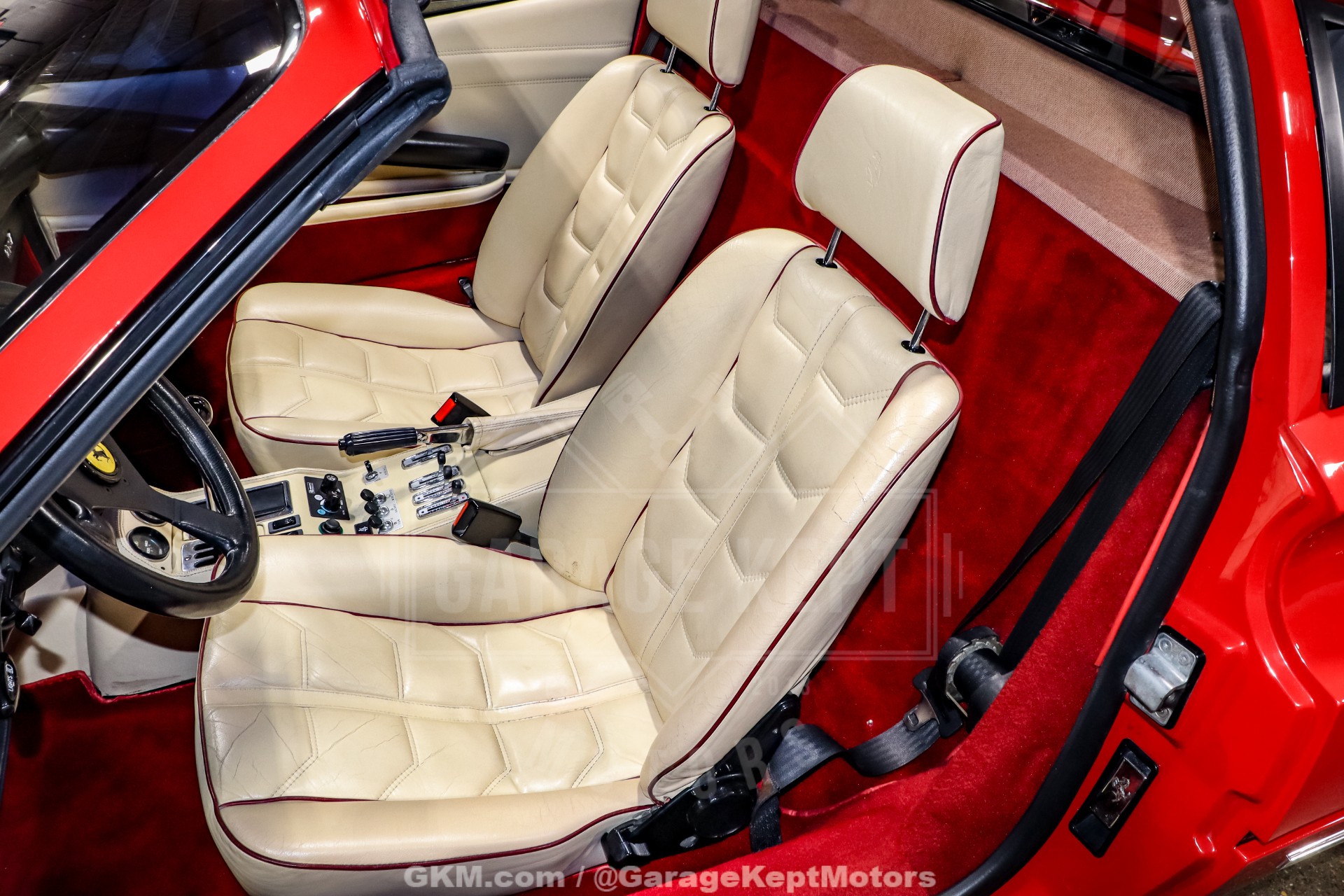 1985 Ferrari 308 GTS Quattrovalvole 132