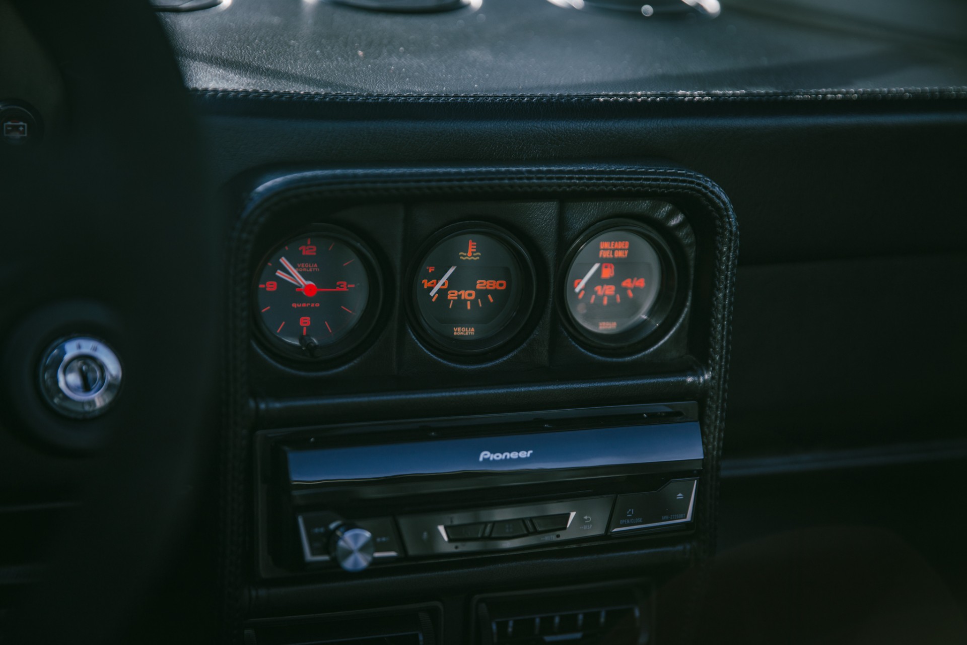 1986 Ferrari 328 GTS 11