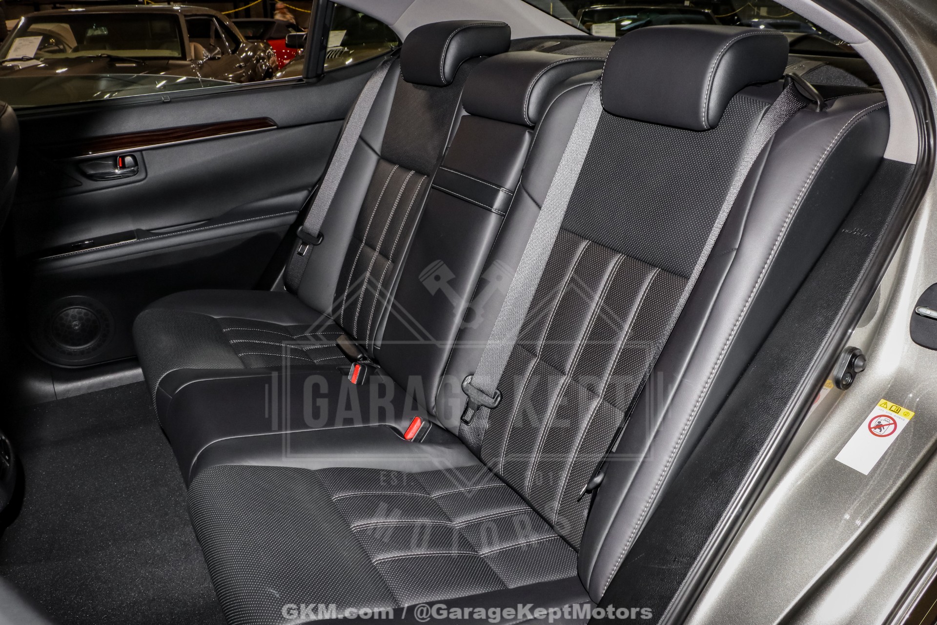 2016 Lexus ES 350 106