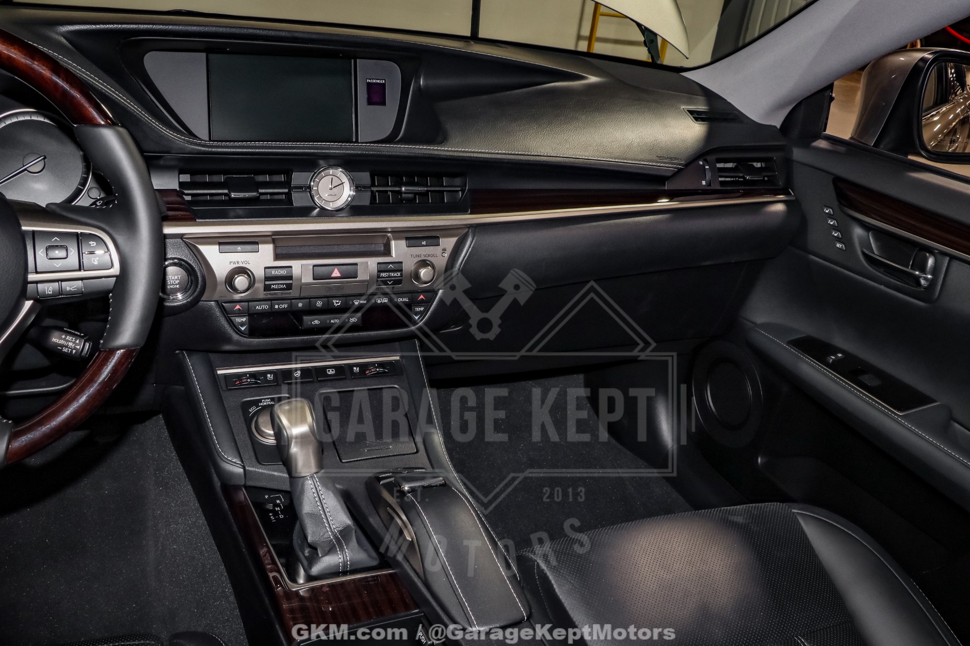 2016 Lexus ES 350 125