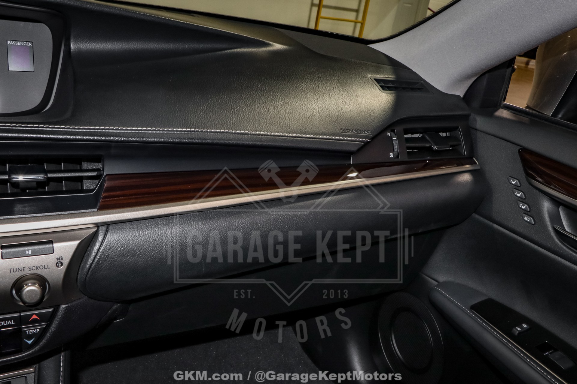 2016 Lexus ES 350 138