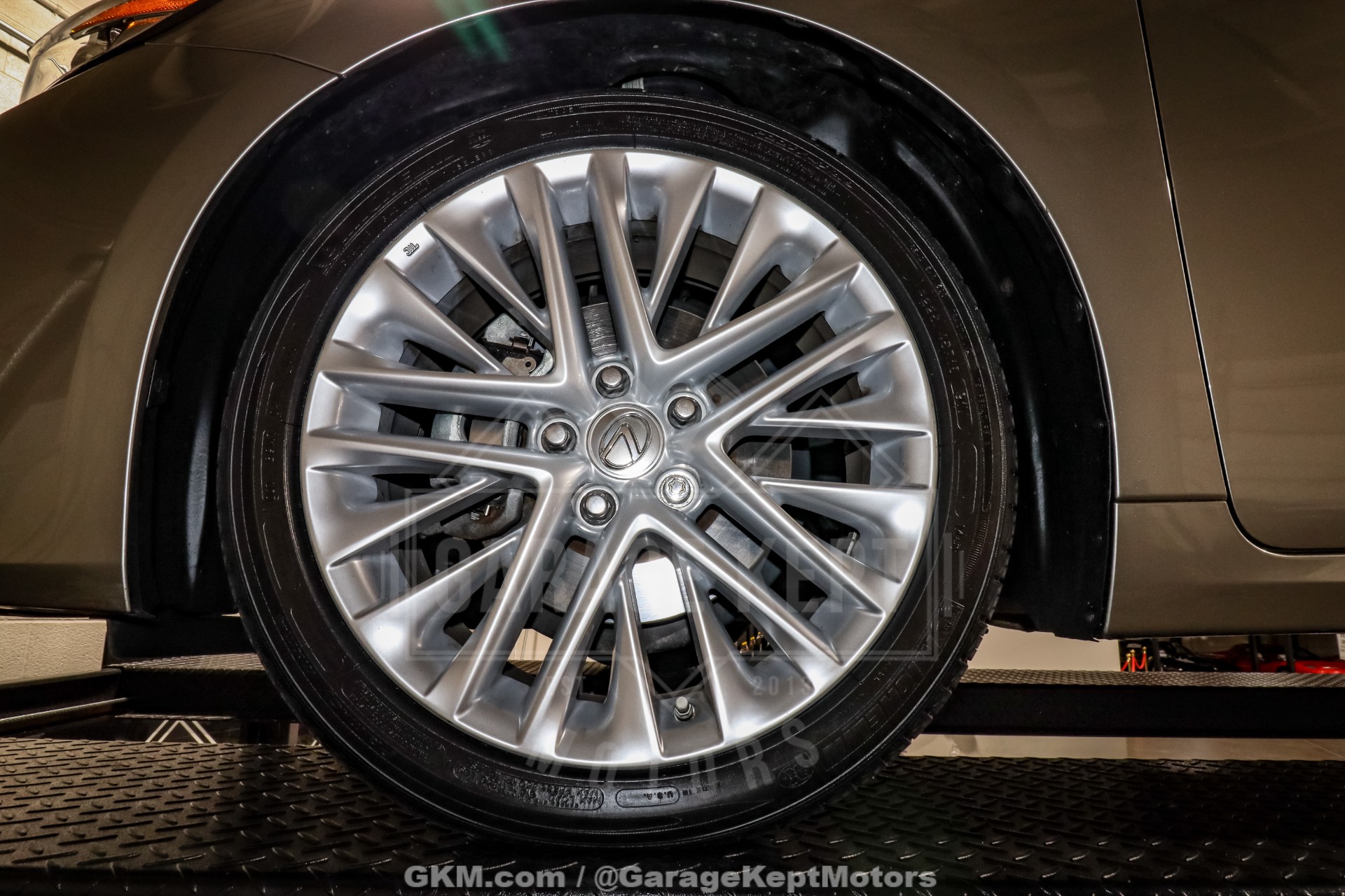 2016 Lexus ES 350 183