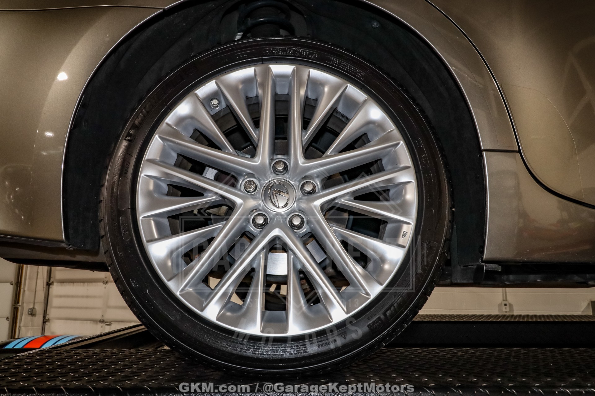 2016 Lexus ES 350 190