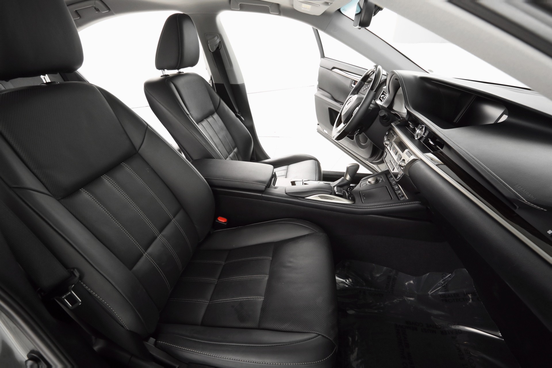 2016 Lexus ES 350 229