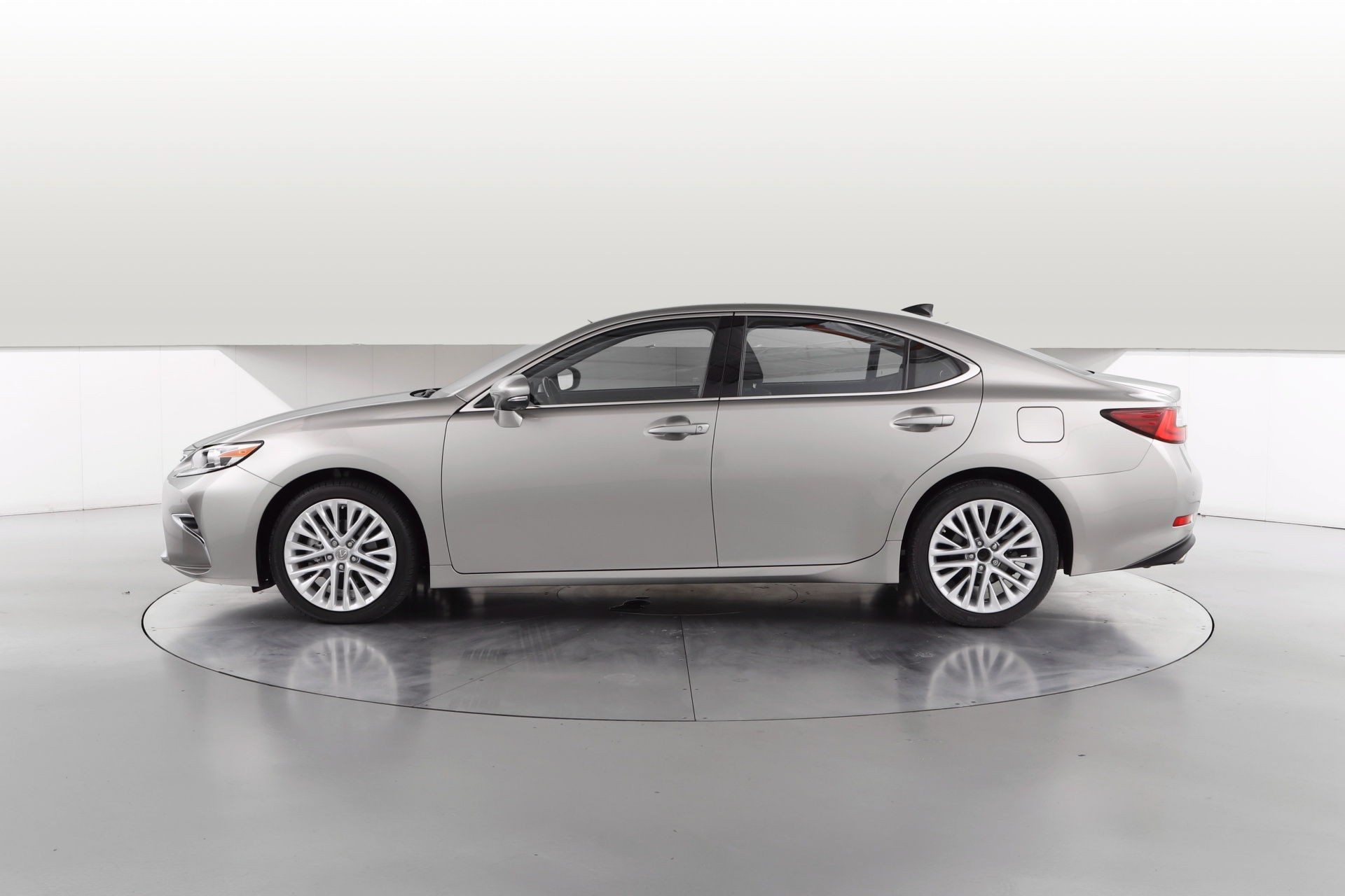 2016 Lexus ES 350 236