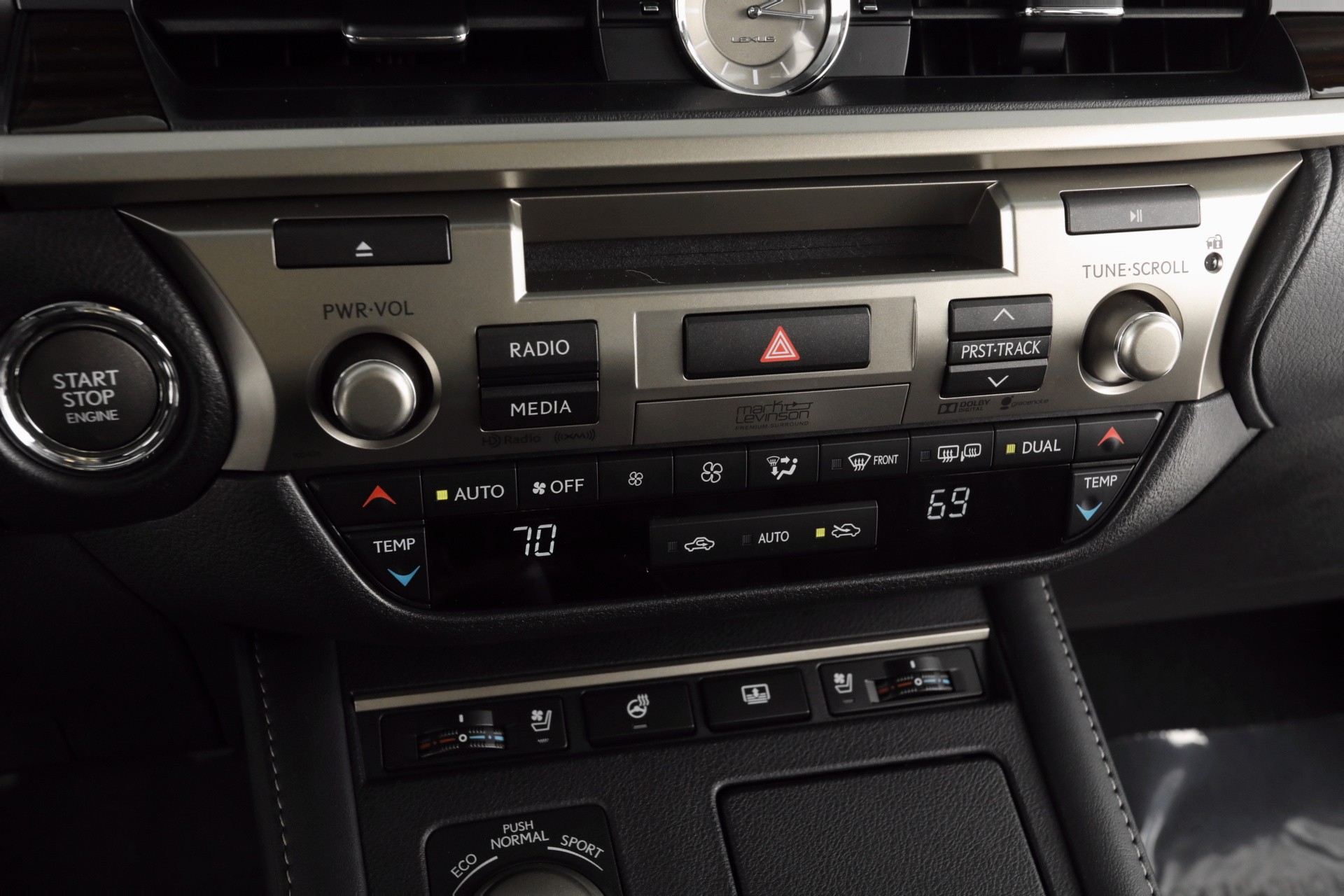 2016 Lexus ES 350 262