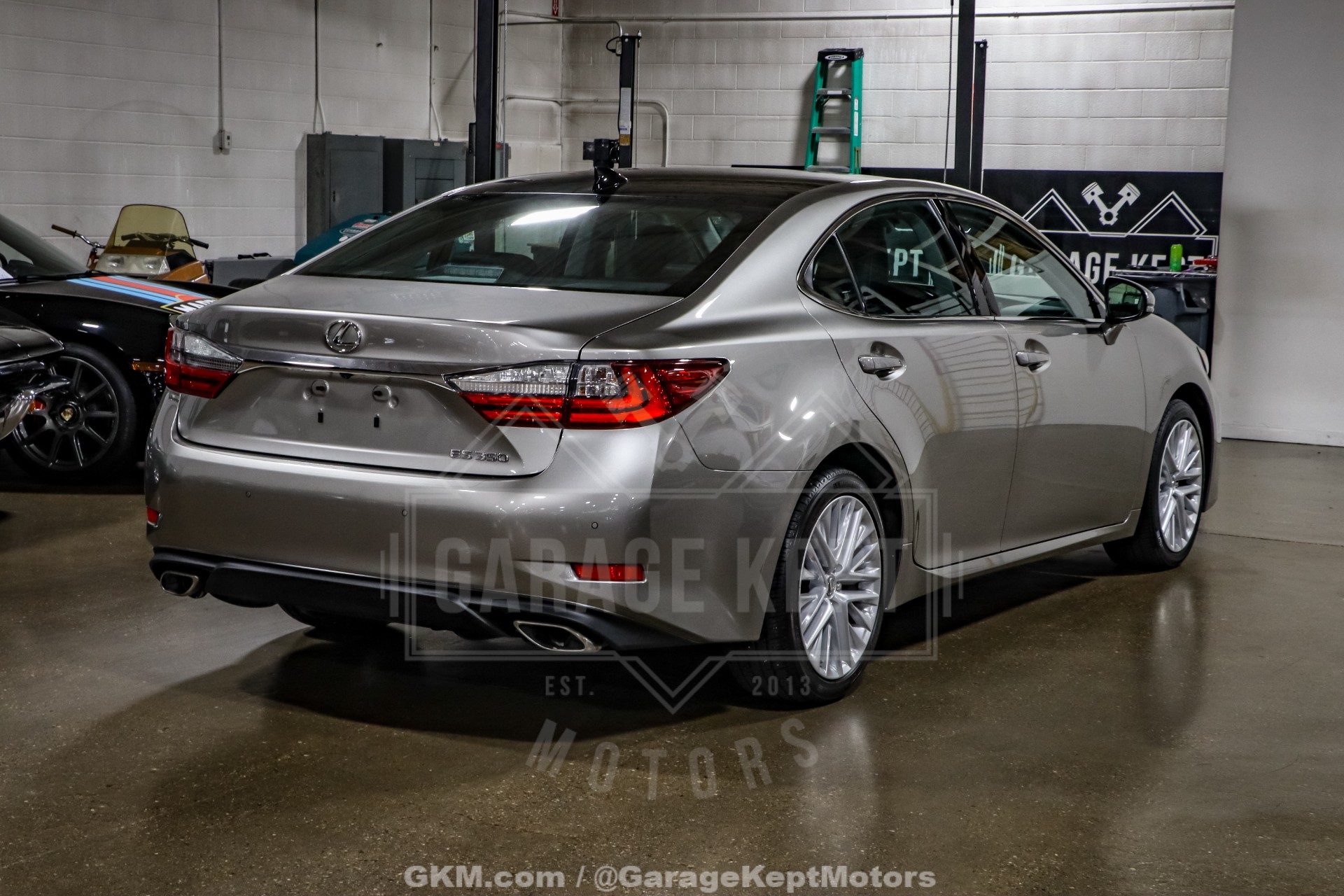 2016 Lexus ES 350 8