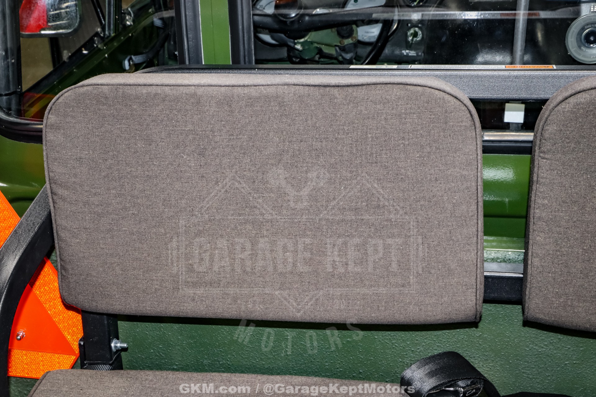 1990 Mercedes-Benz Unimog FLU419 100