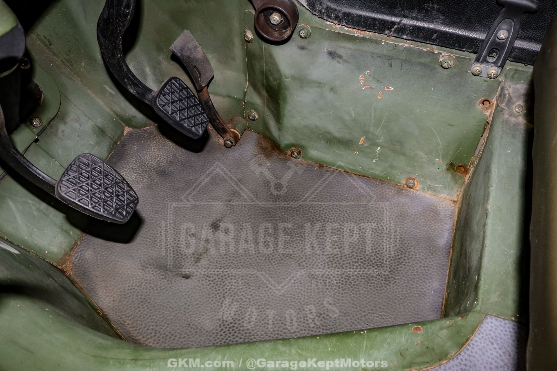 1990 Mercedes-Benz Unimog FLU419 116