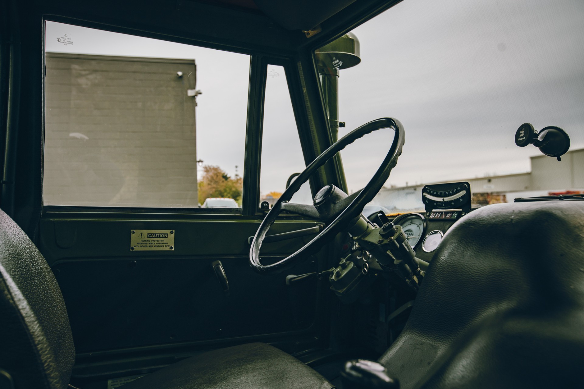 1990 Mercedes-Benz Unimog FLU419 13