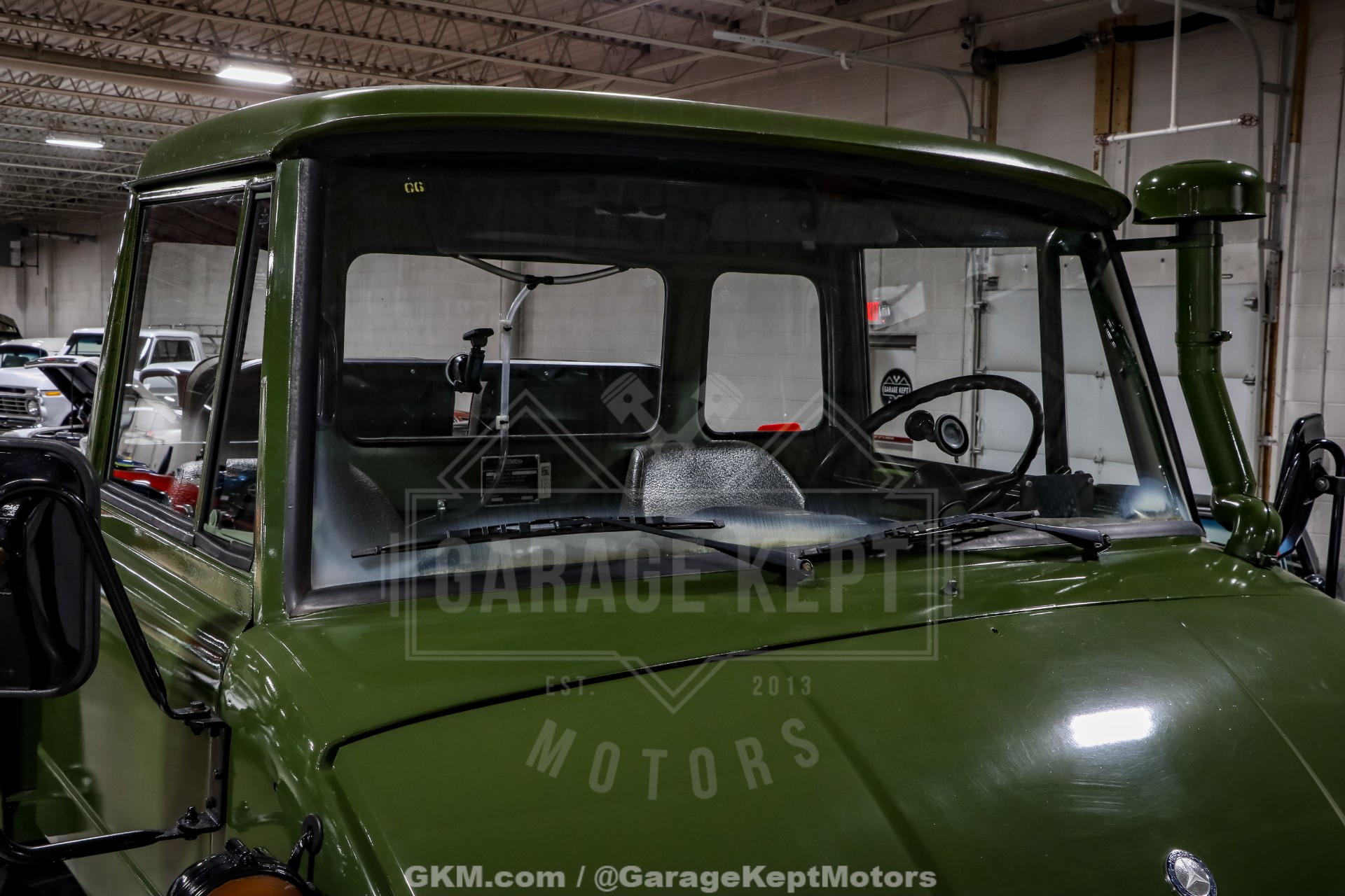 1990 Mercedes-Benz Unimog FLU419 29